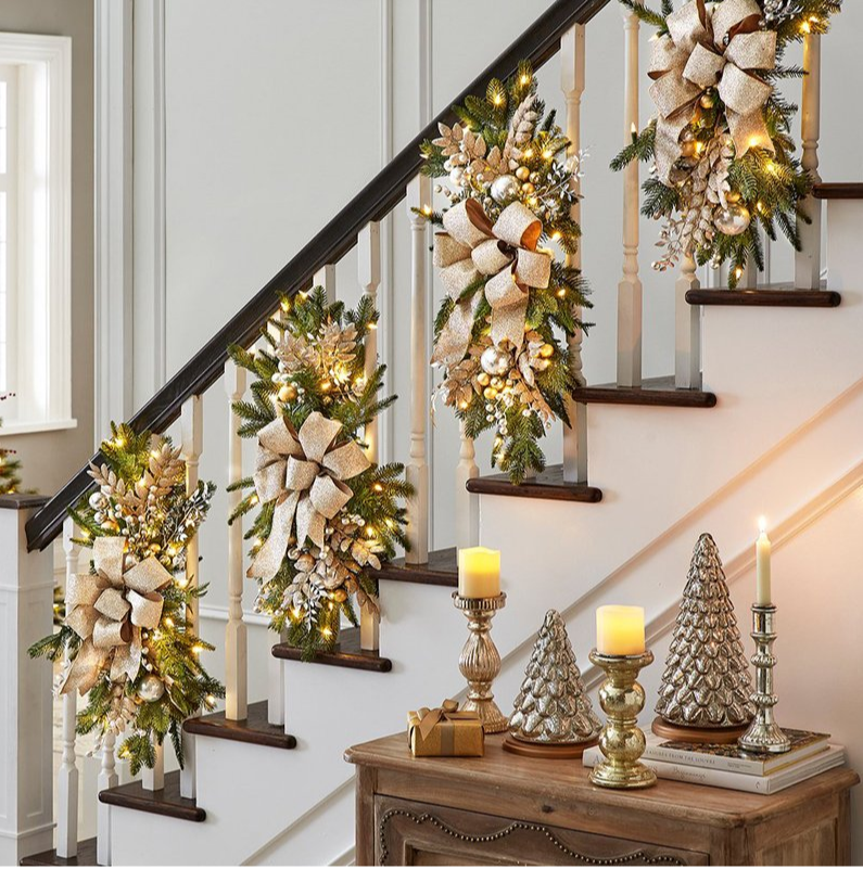 🔥LAST DAY SPECIAL SALE 49% OFF -The Cordless Prelit Stairway Swag Trim-Festivesl