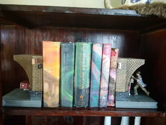 IDEAL CHRISTMAS GIFT🎅🎁 HARRY POTTER BOOKENDS[BUY 2 SETS FREE SHIPPING]-Festivesl