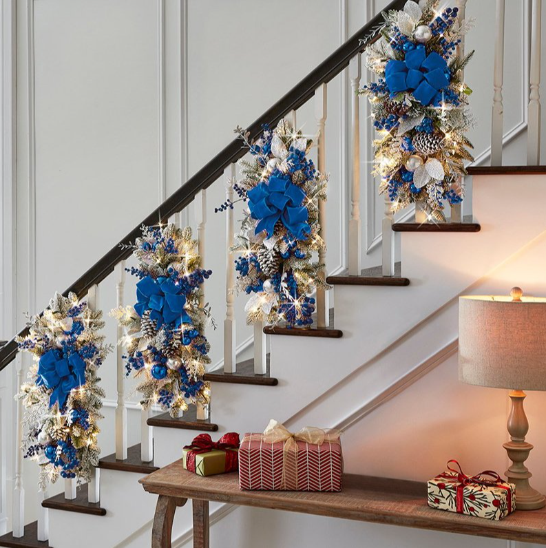 🔥LAST DAY SPECIAL SALE 49% OFF -The Cordless Prelit Stairway Swag Trim-Festivesl