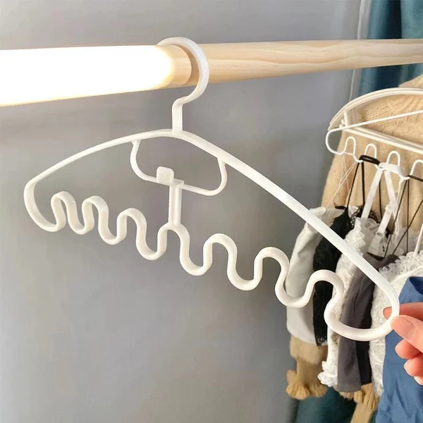 🔥Last Day Promotion -50% OFF🔥🎁Wave Pattern Stackable Hanger-Festivesl