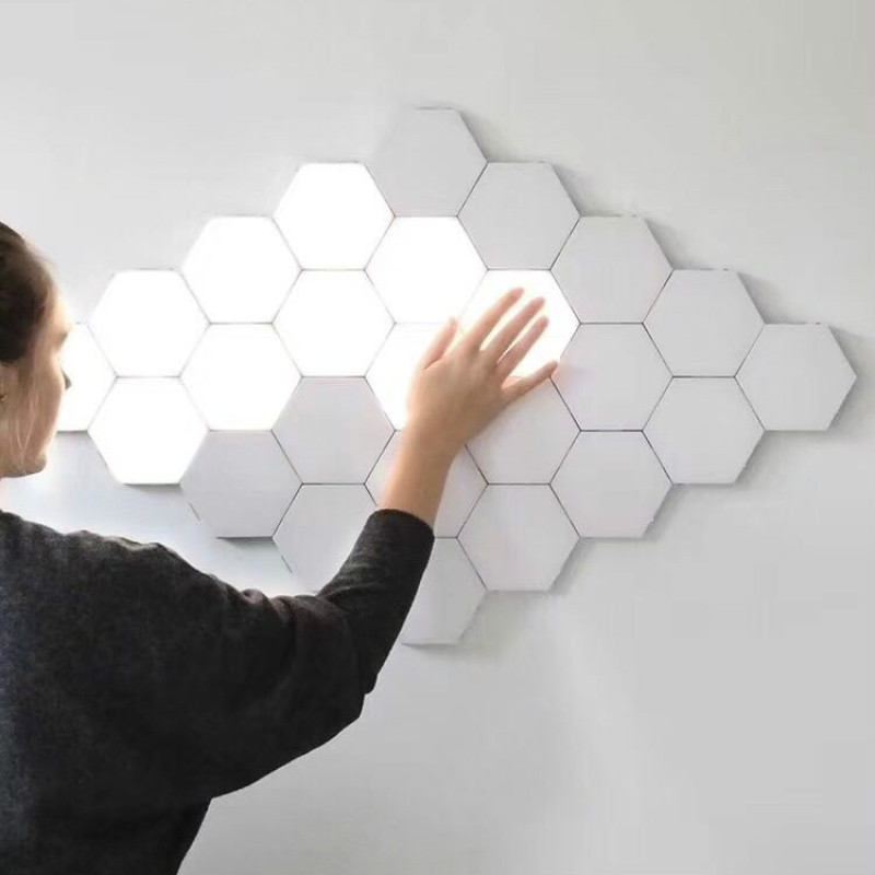 🔥HOT SALE - 50% OFF 🔥 Super LED Assembled Hand Touch Sensing Honeycomb Light-Festivesl