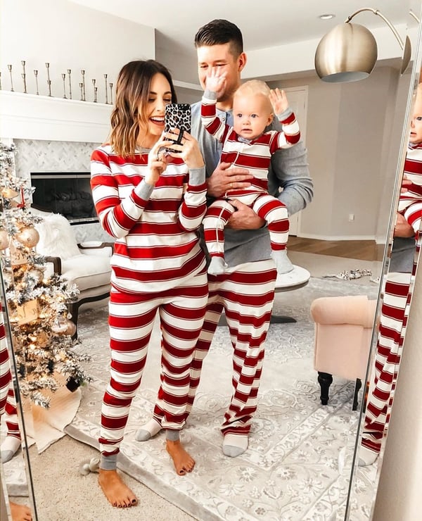 🔥LAST DAY 50% OFF🔥Best Christmas Family Pajamas with free Christmas hat