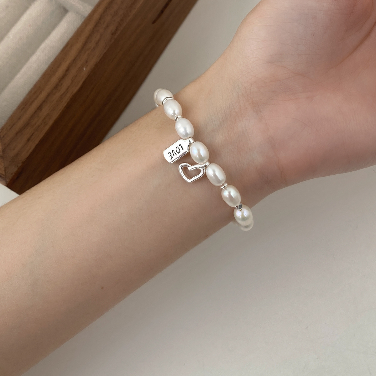 925 Sterling Silver Bracelet with Freshwater Pearl for Woment Heart Style