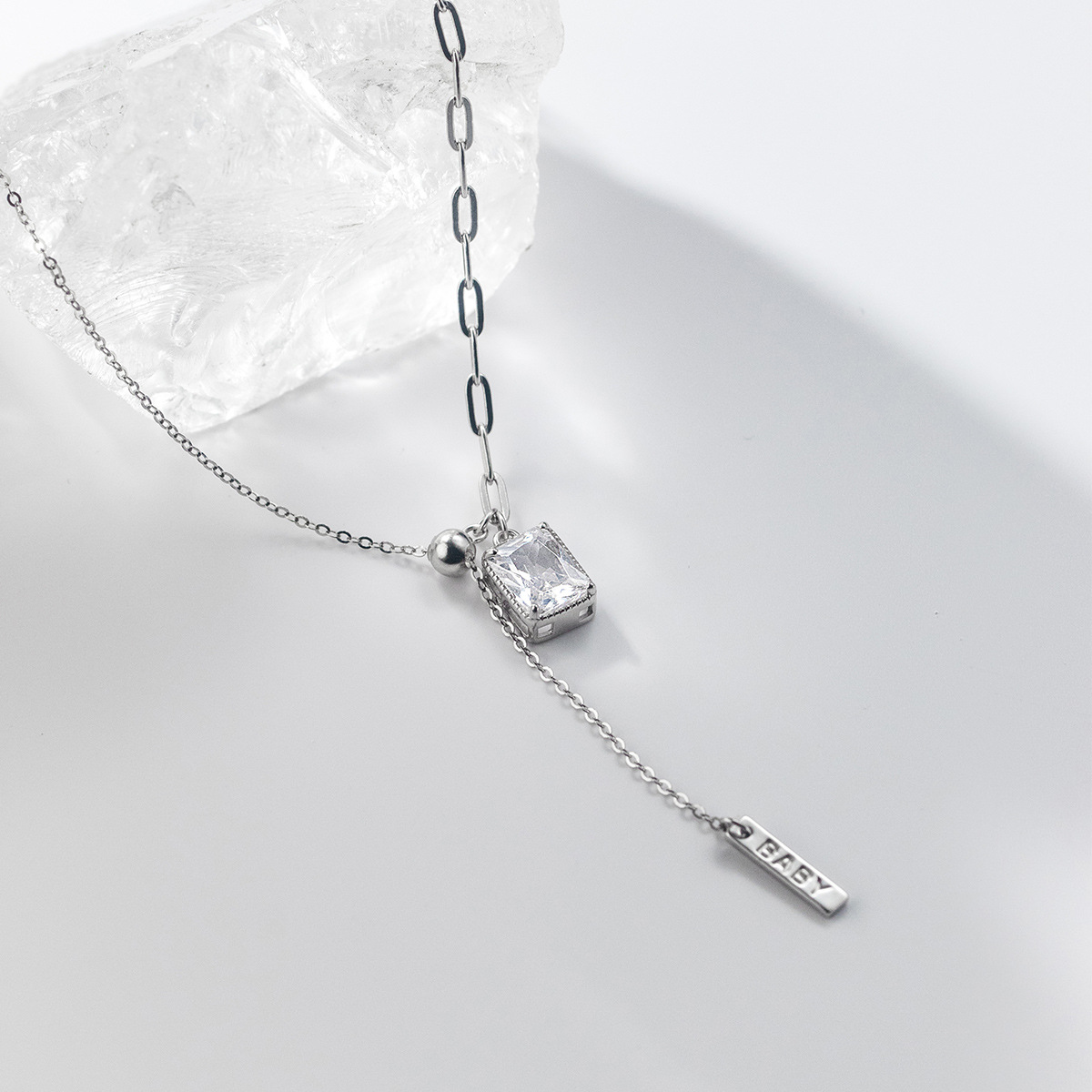 925 Sterling Silver Necklace Pendant with Zircon