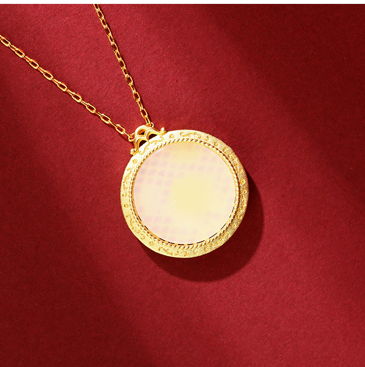 Gold-plated natural chalcedony necklace
