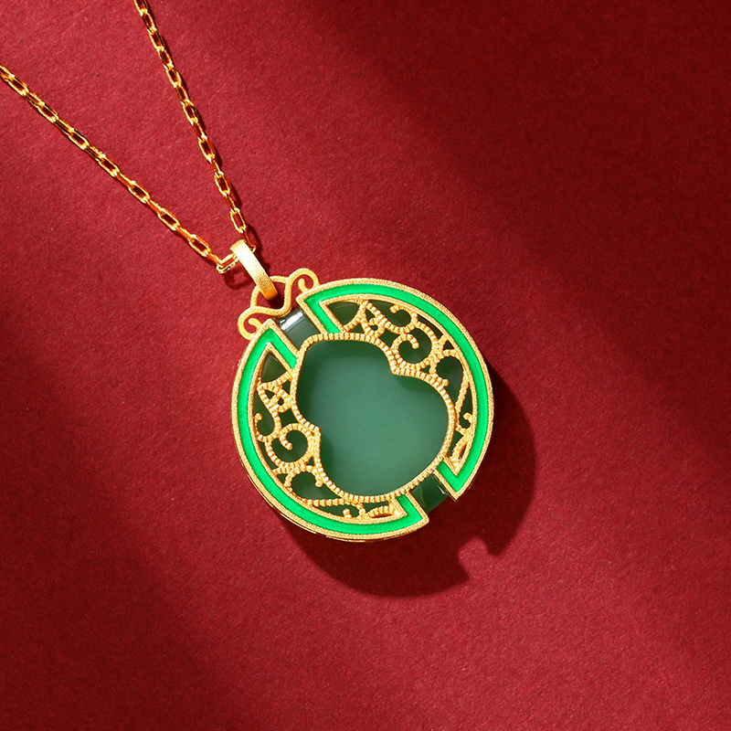Gold with imitation Hotan gourd hollow necklace