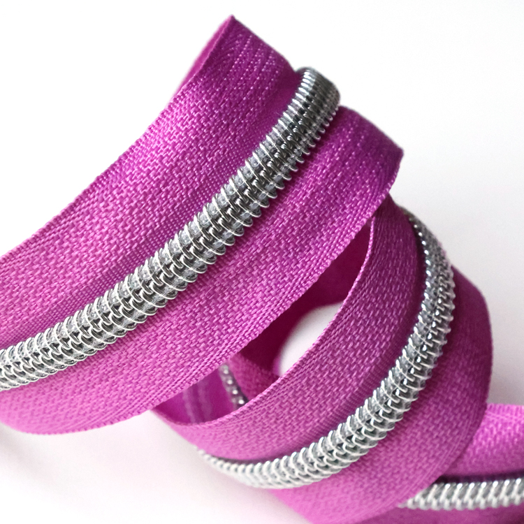 Colorful Long Chain Nylon Coil Zipper