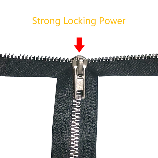 Stainless steel zipper is cheaper than the copper teeth zipper.