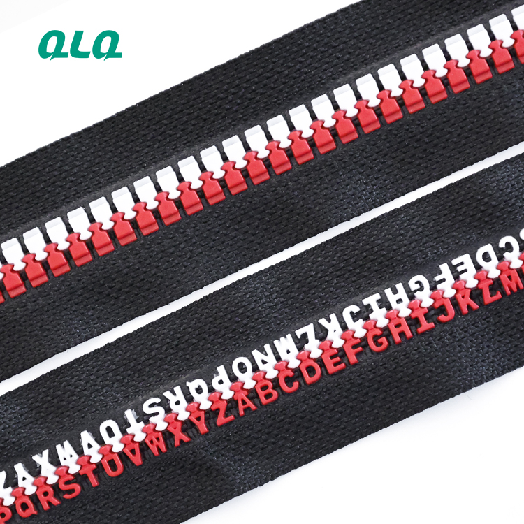 Factory New Style the Letter Design Long POM Plastic Zipper -QLQ Zipper