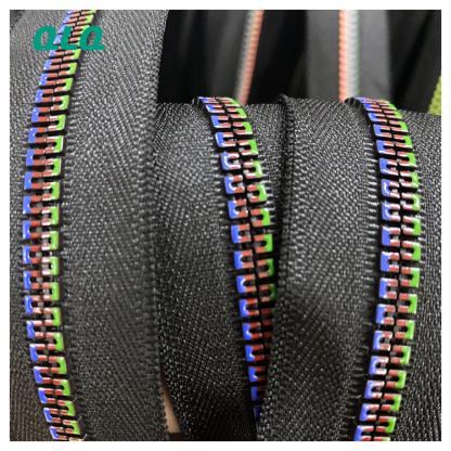 Great Price Custom 3# 5# 6#  8# 10#Colorful Plastic Zipper -QLQ Zipper