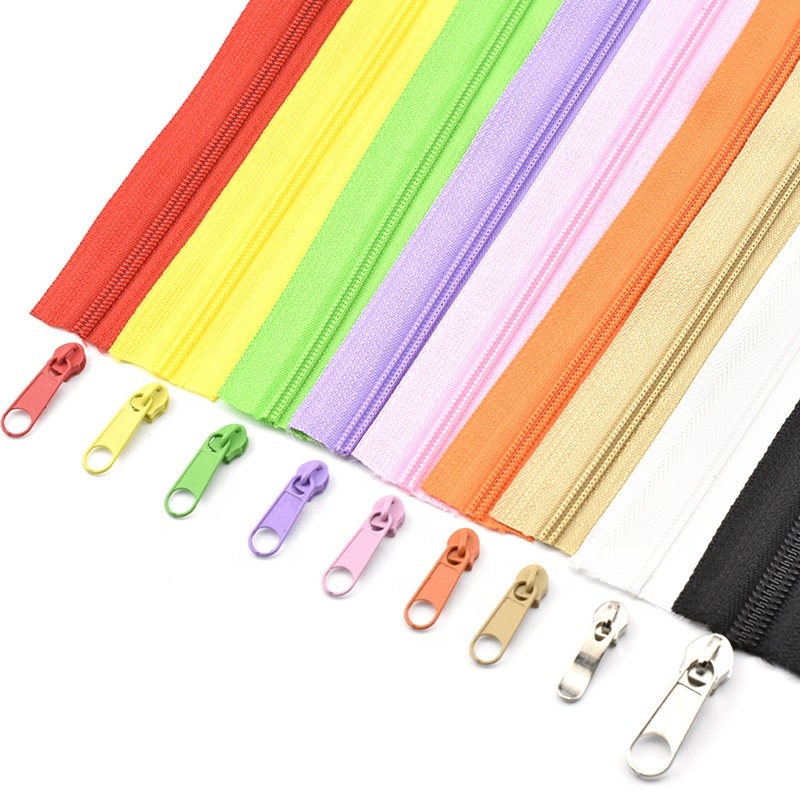 China Factory Competitive Price Custom Closed End Nylon Zipper-QLQ Zipper