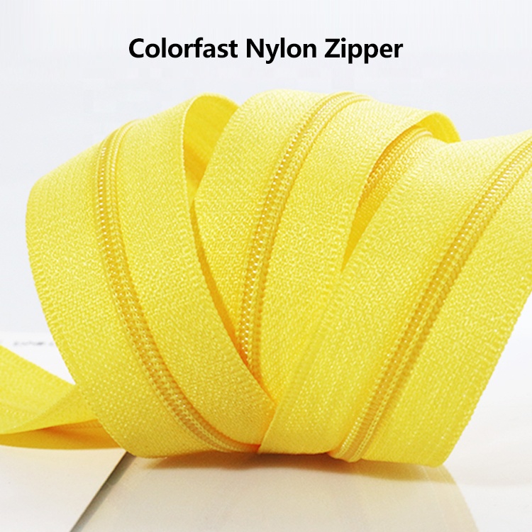Custom Long Chain Nylon Zipper Roll Factory European Wholesale Price-QLQ Zipper