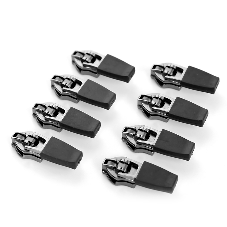 Custom Zinc YG Zipper Sliders With Rubber Puller For Garment-QLQ Zipper