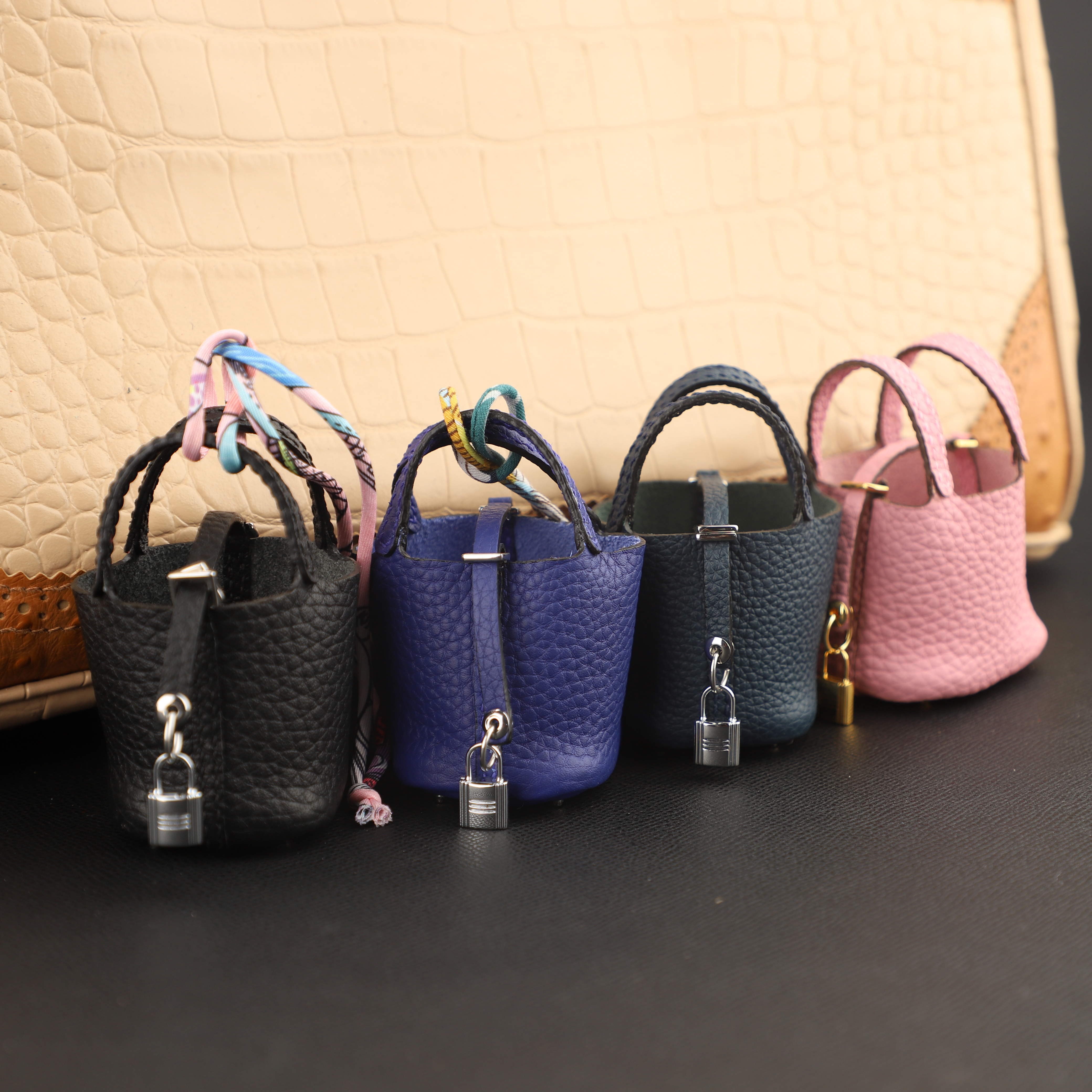 New design Togo Leather Handmade The Picotin Lock Bag Charm
