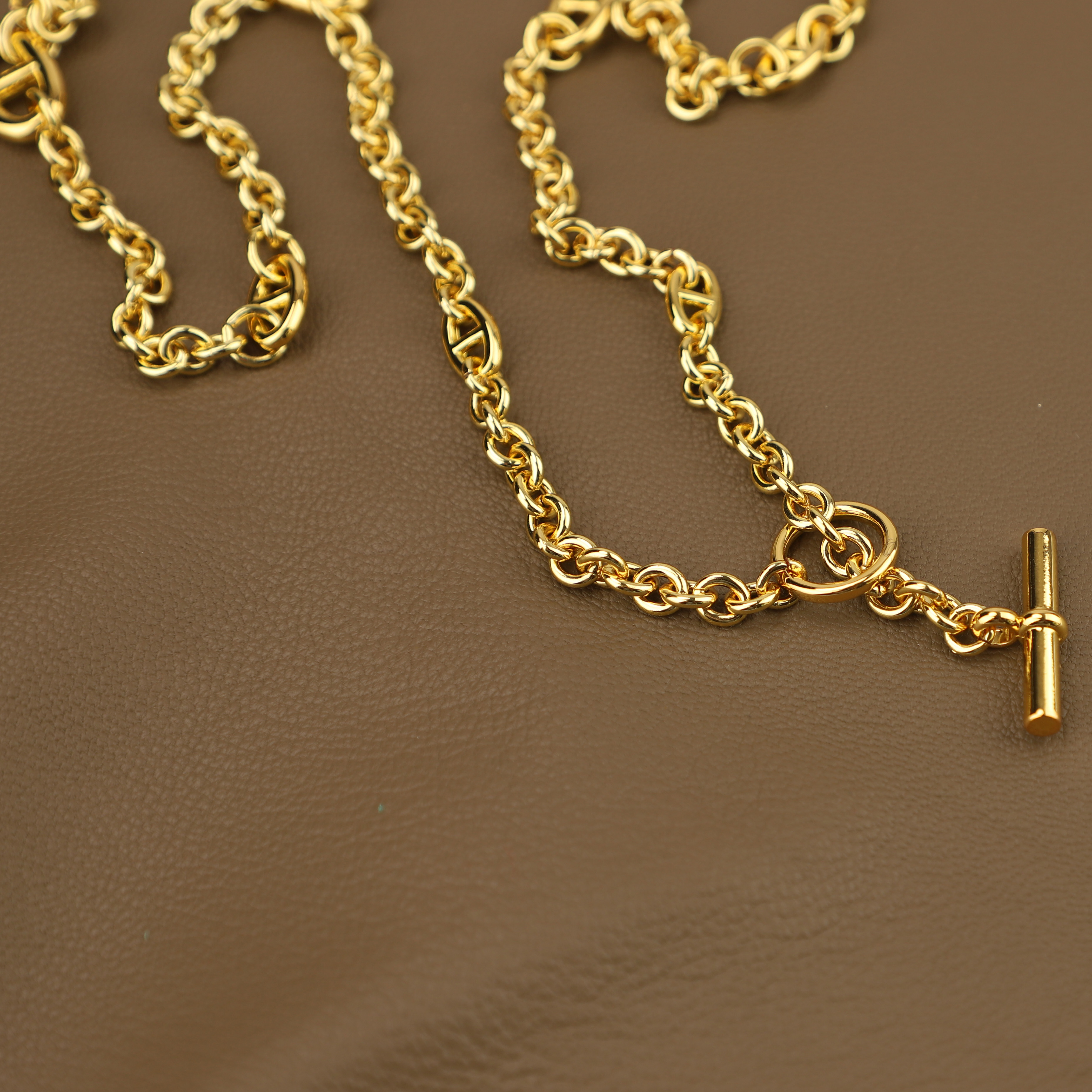 New Design The Pig nose metal chain strap