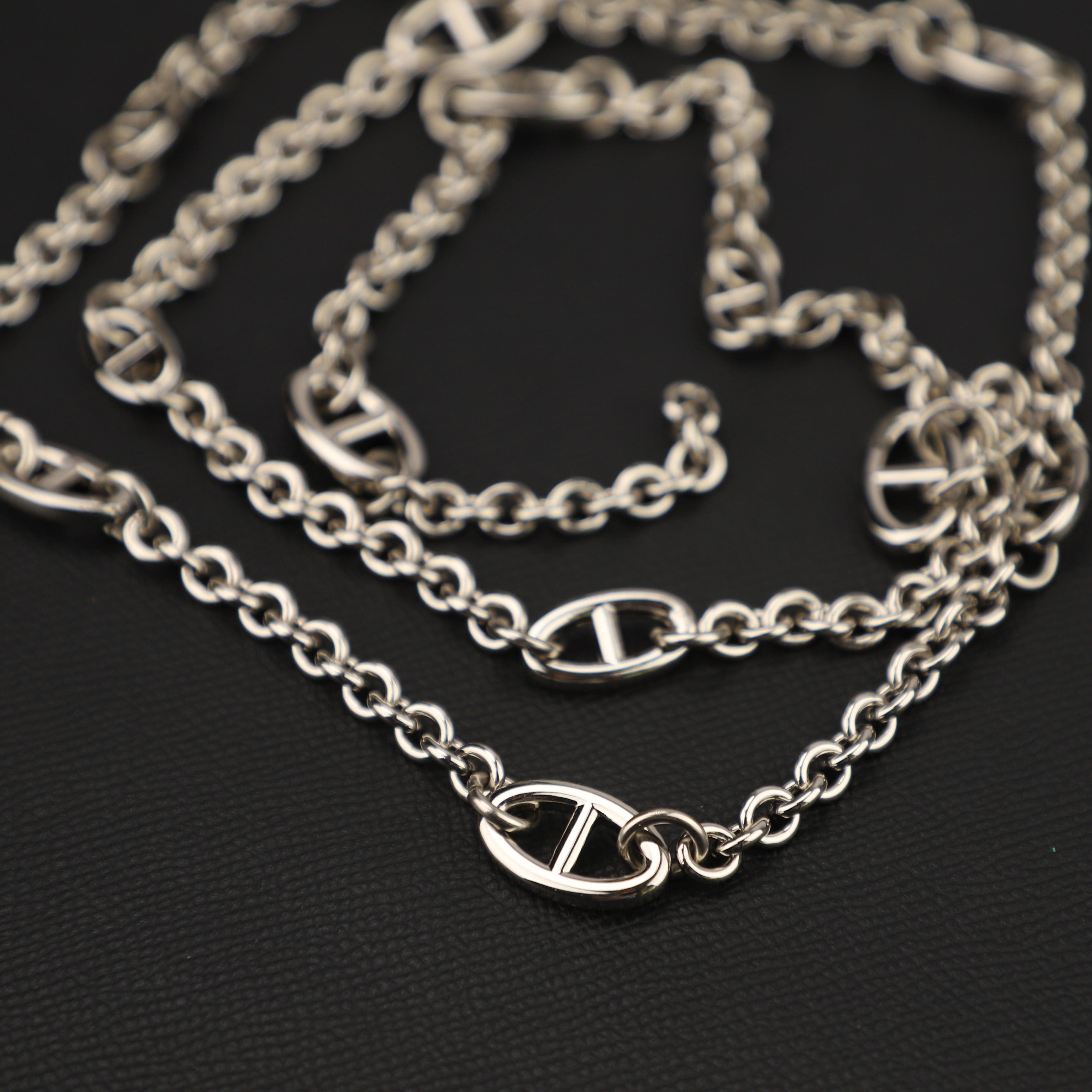 New Design The Pig nose metal chain strap