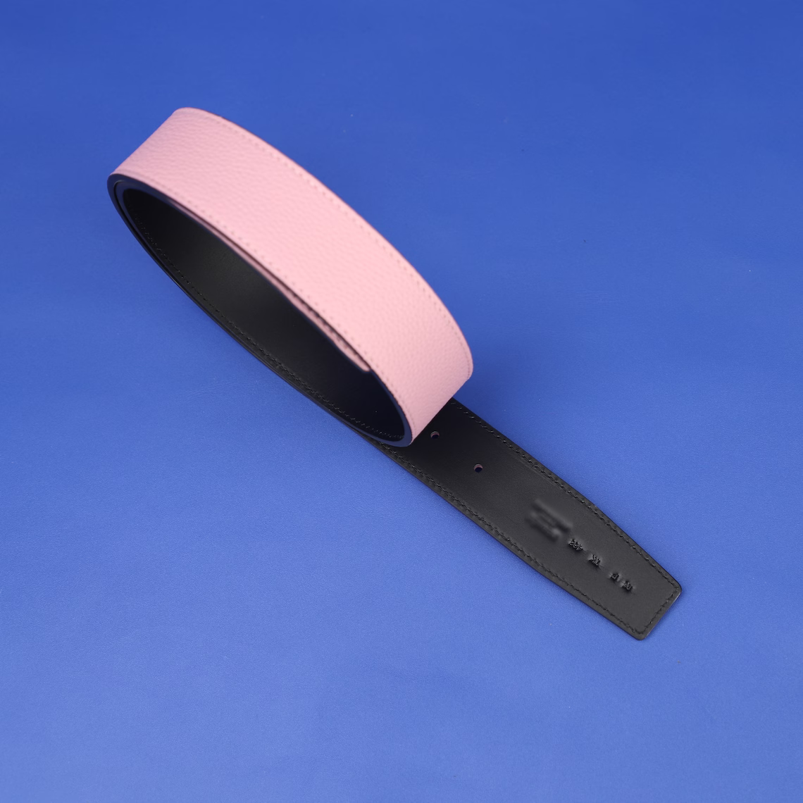 Custom and Handmade the Real leather belt ,Women belt , man belt ,H belt