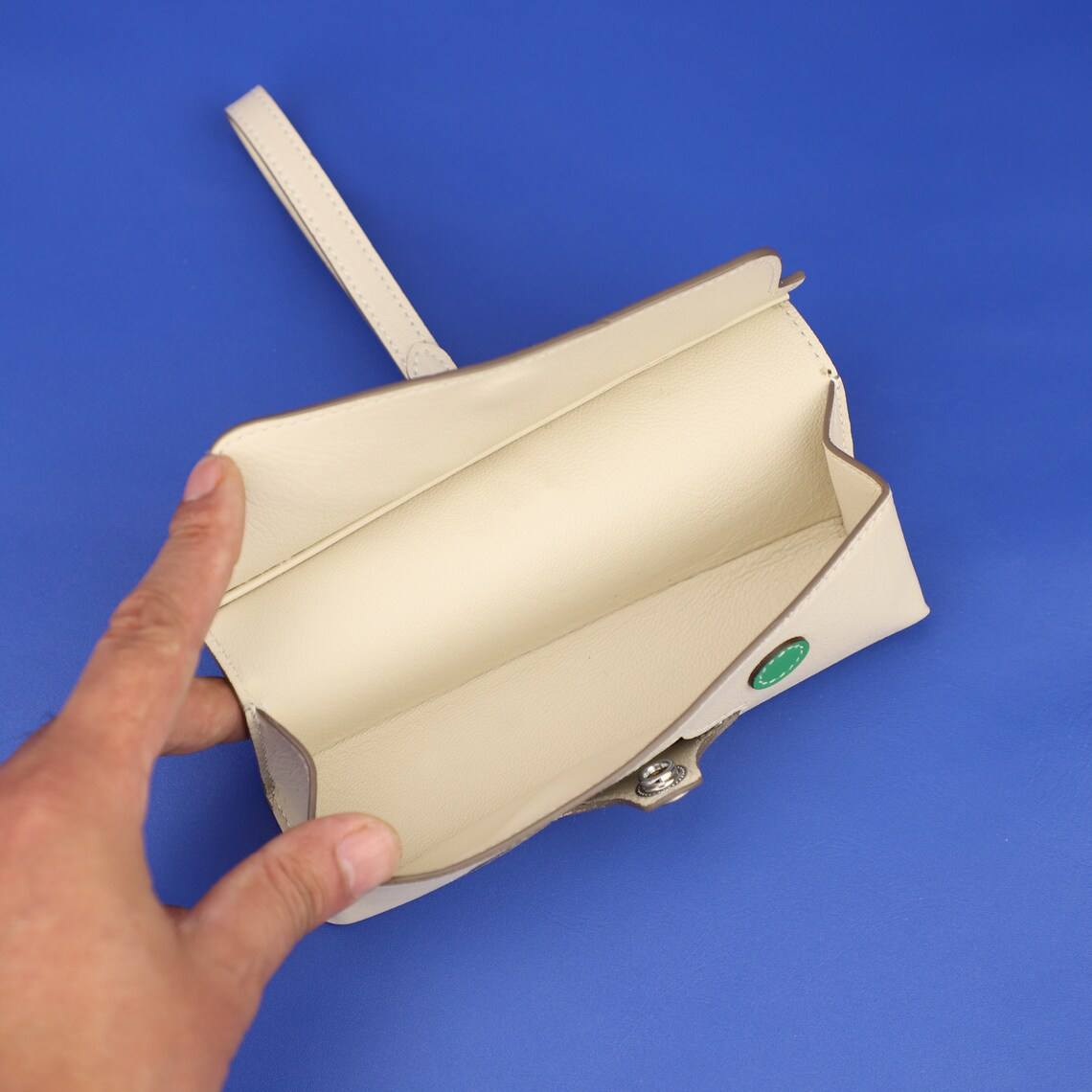 New Design The Glasses case in Mysore goatskin with removable lanyard, In the Loop Wink glasses case