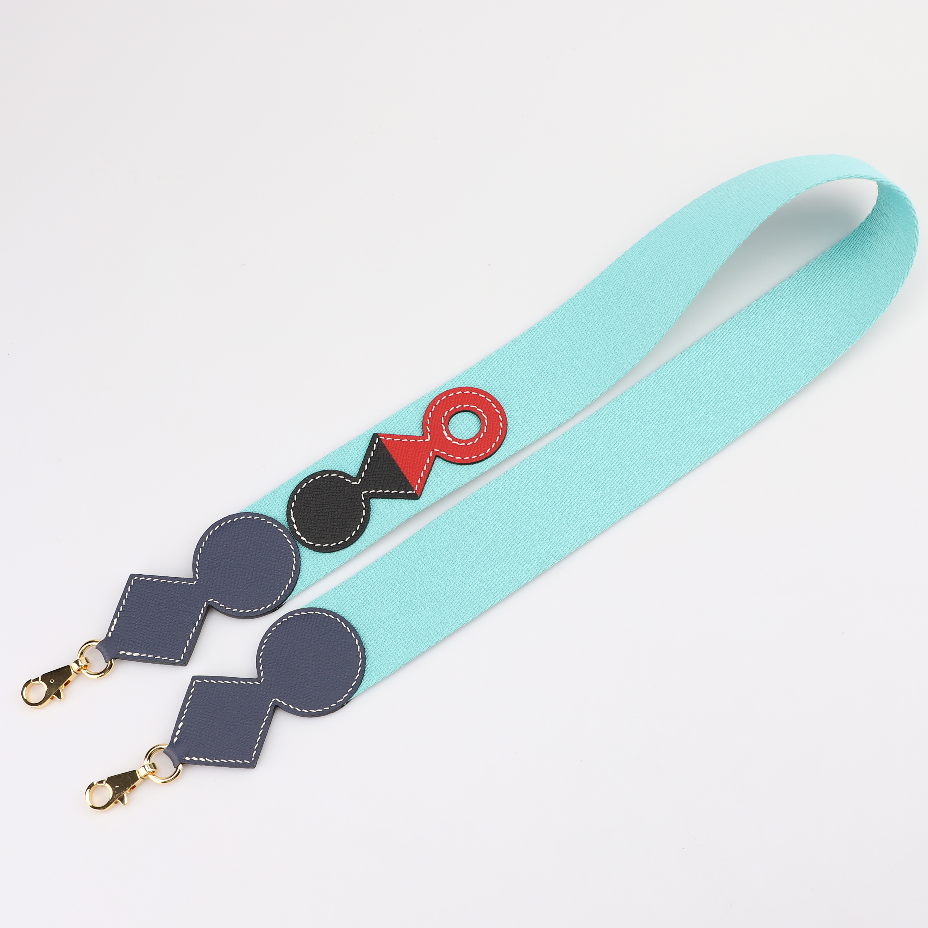 Attelage bag strap in Wooly canvas and Epsom calfskin with gold plated hardware, large snap hook 50mm