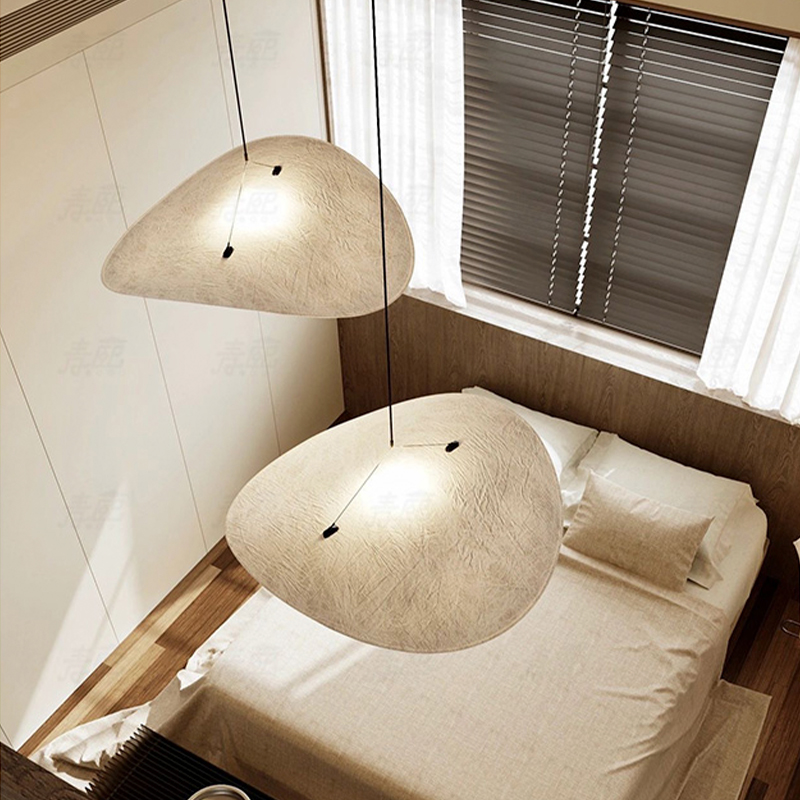 Tense Pendant Light