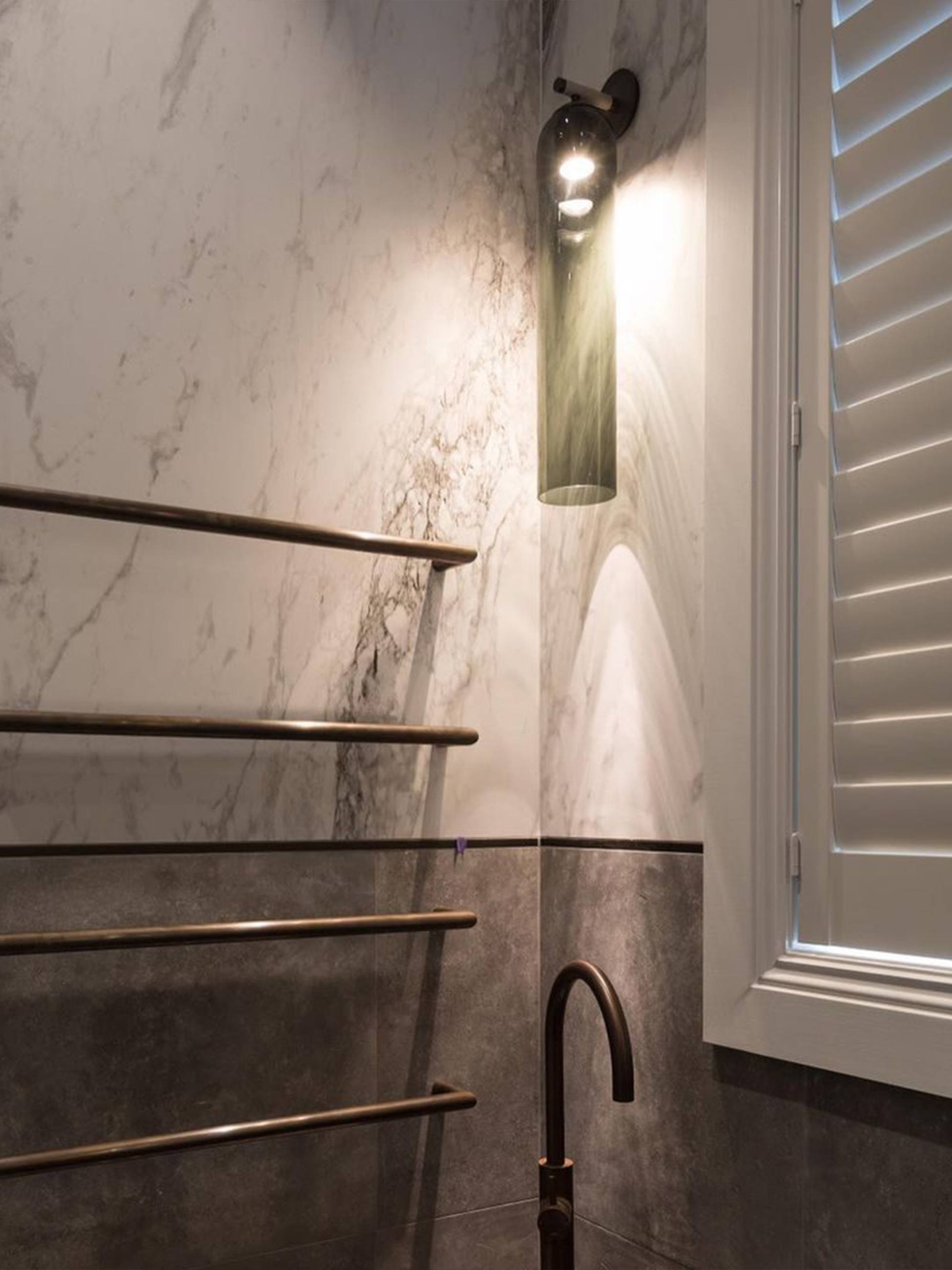 Art Glass Sconce-elegalight