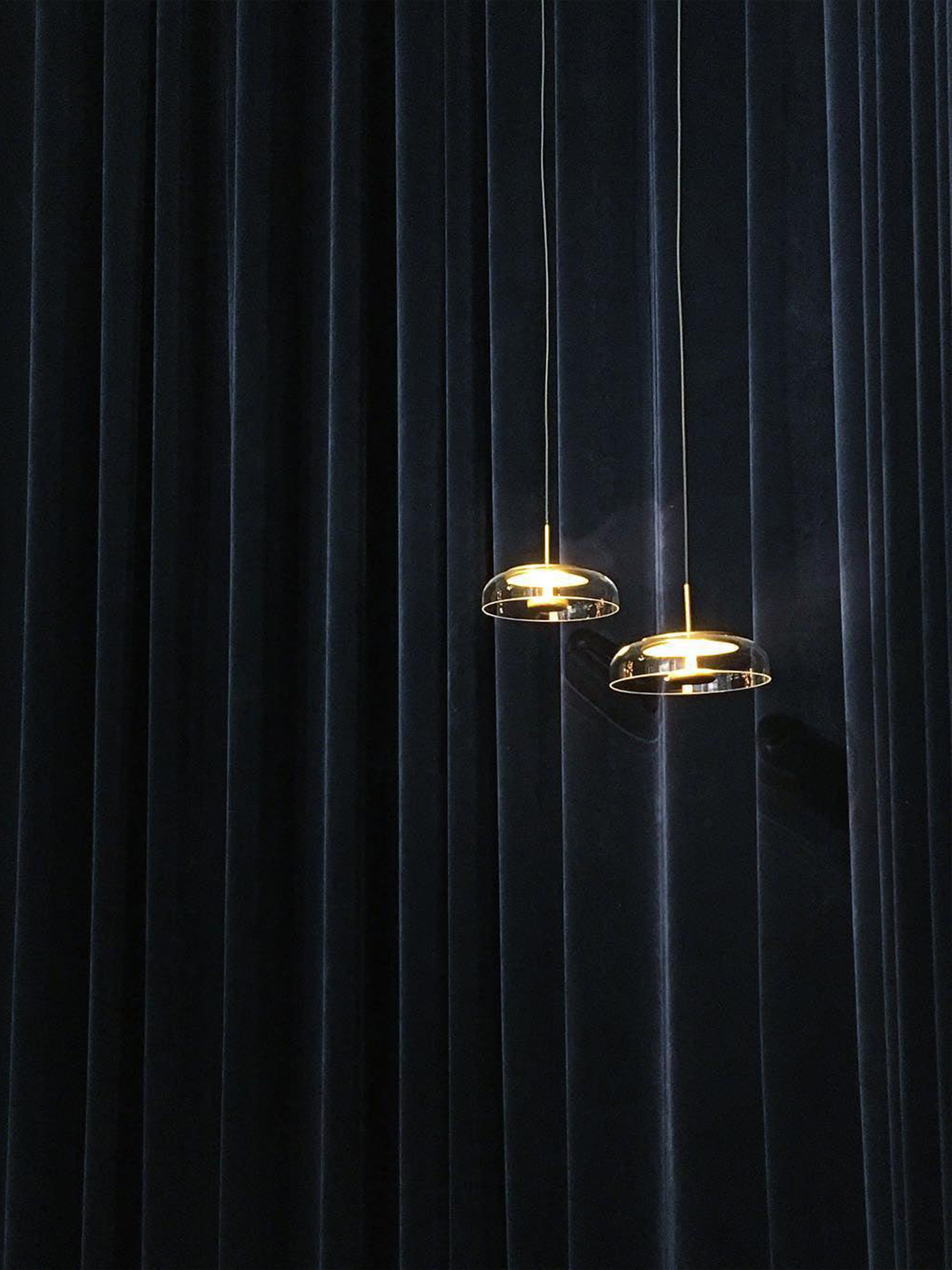 Blossi Pendant Light-elegalight