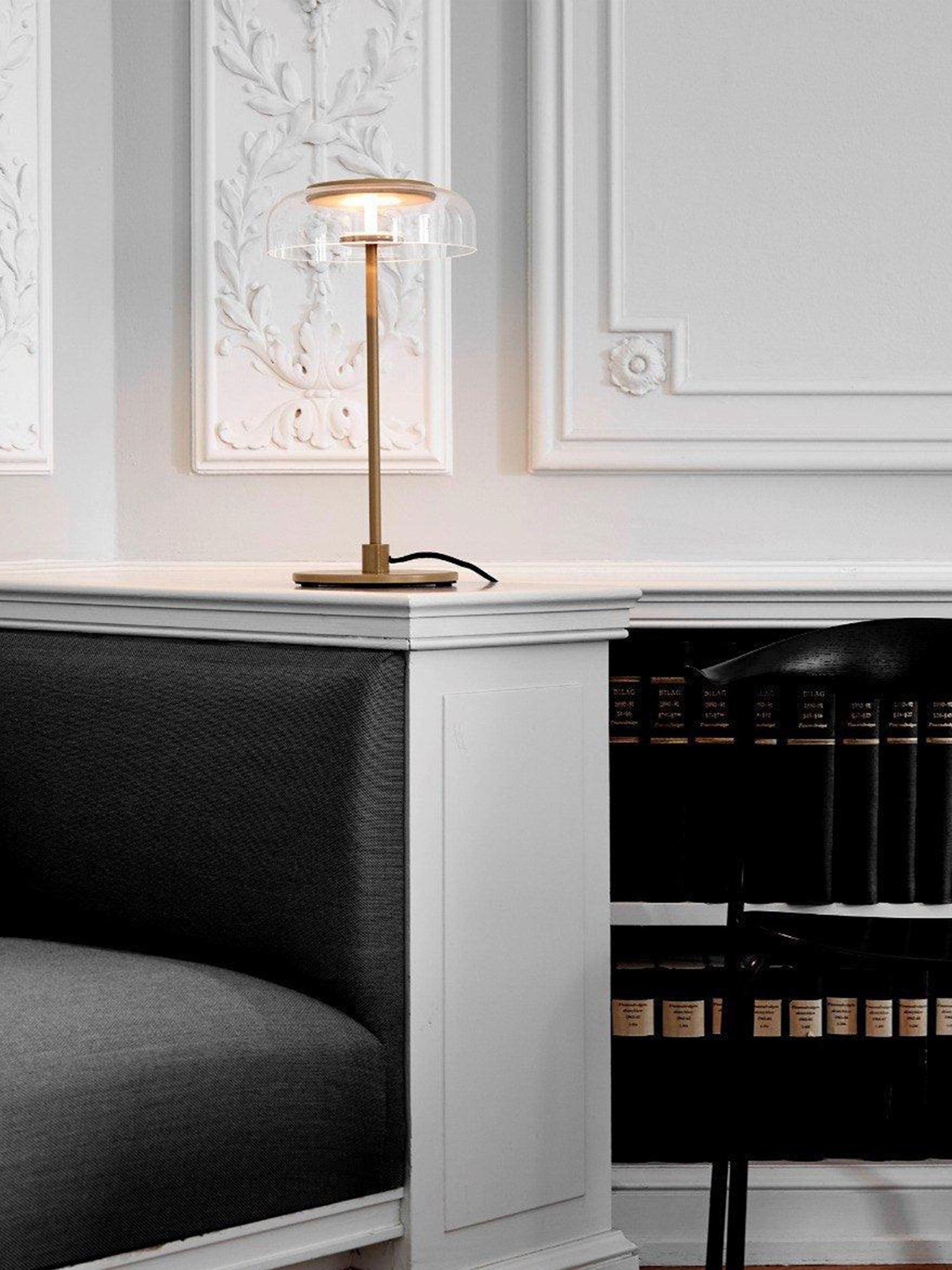 Blossi Table Lamp-elegalight