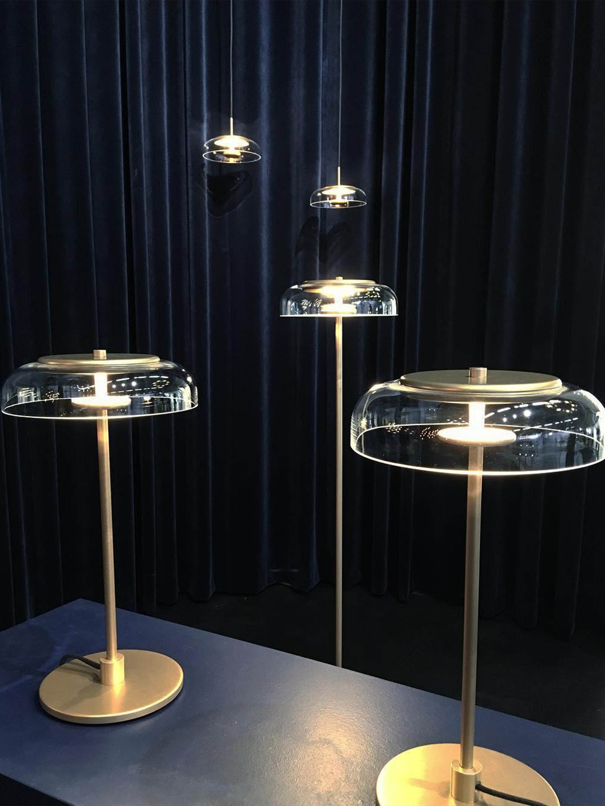 Blossi Table Lamp-elegalight