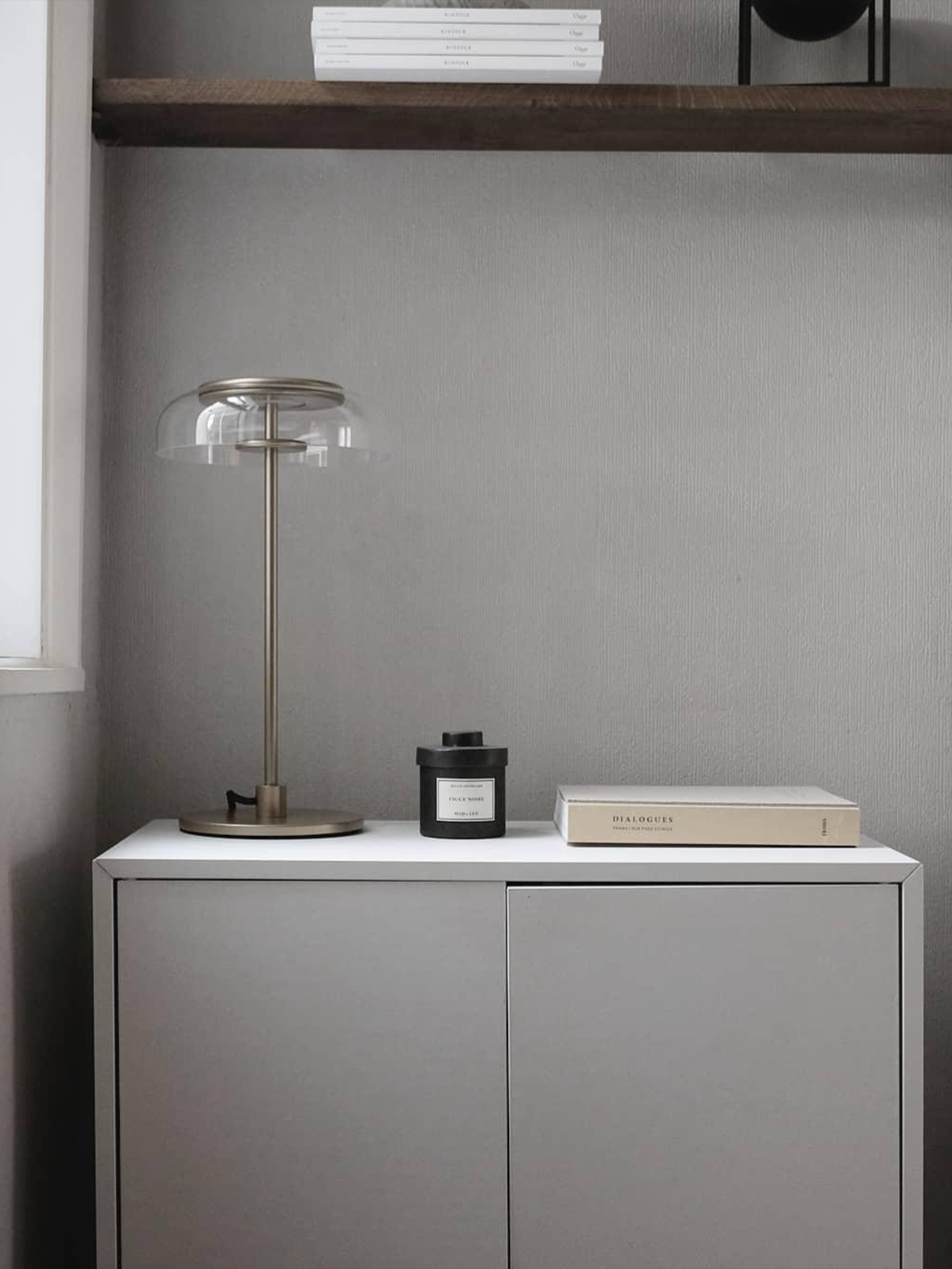 Blossi Table Lamp-elegalight