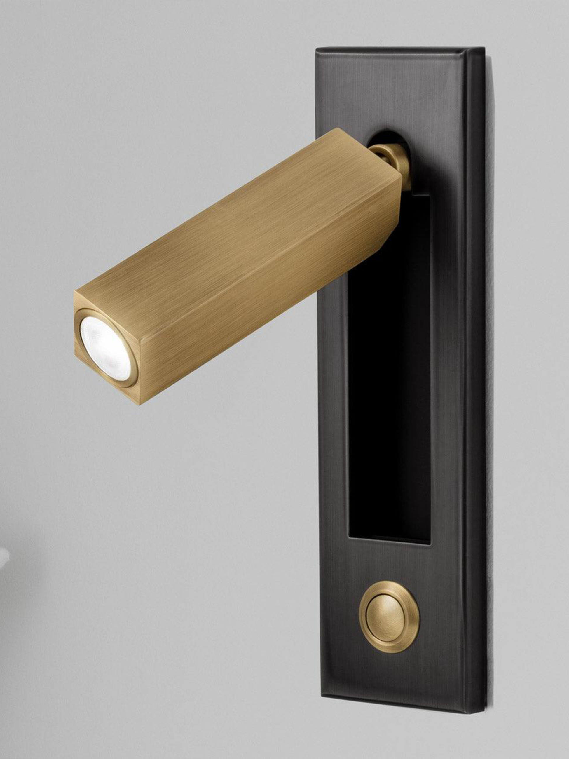 Embedded Bedside Sconce-elegalight