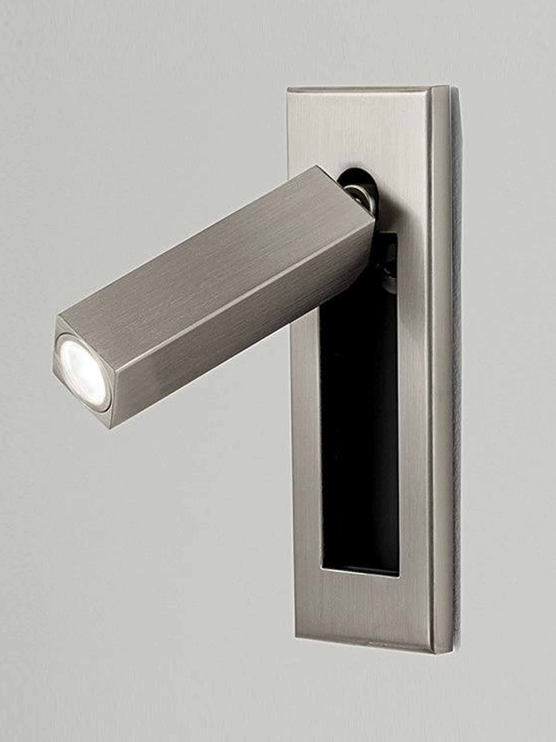 Embedded Bedside Sconce-elegalight