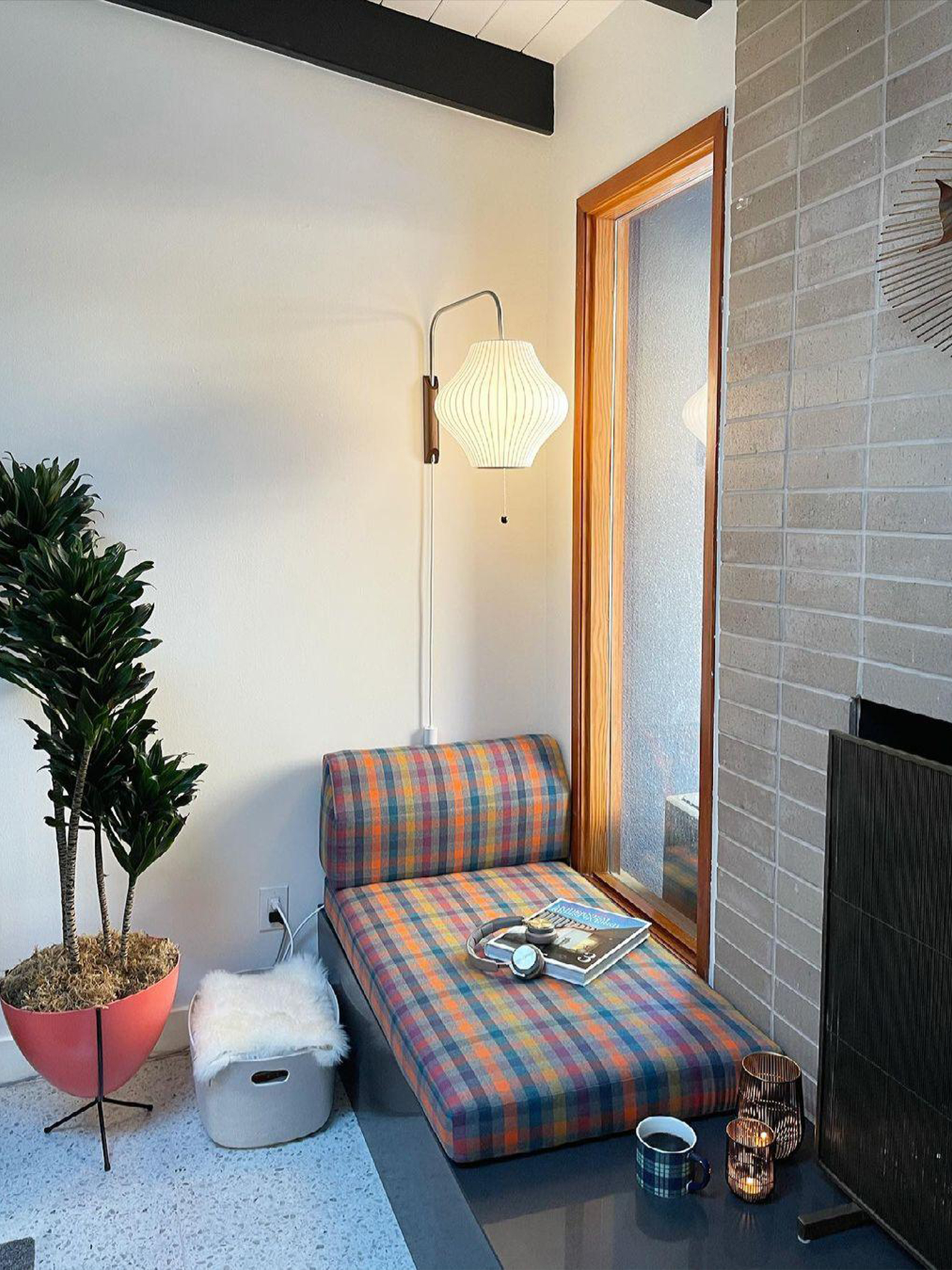 Nelson Wall Sconce-elegalight