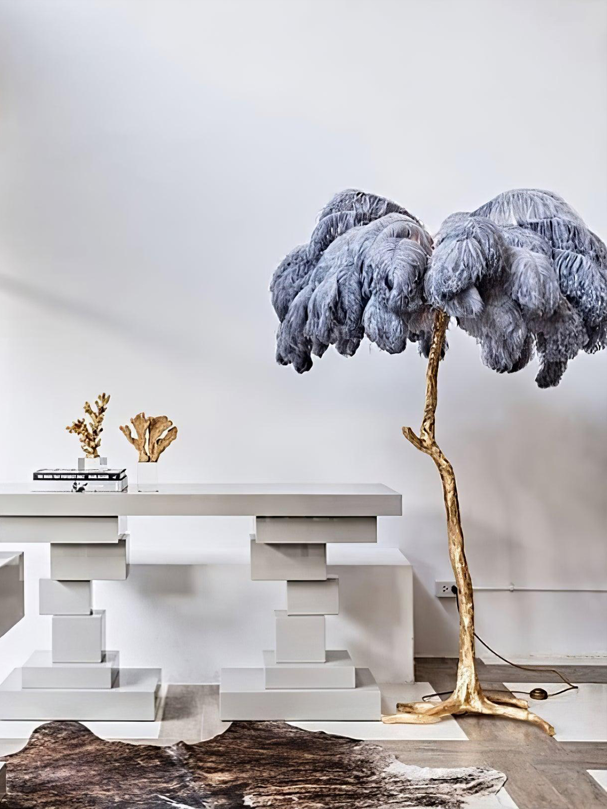 Ostrich Feather Floor Lamp-elegalight