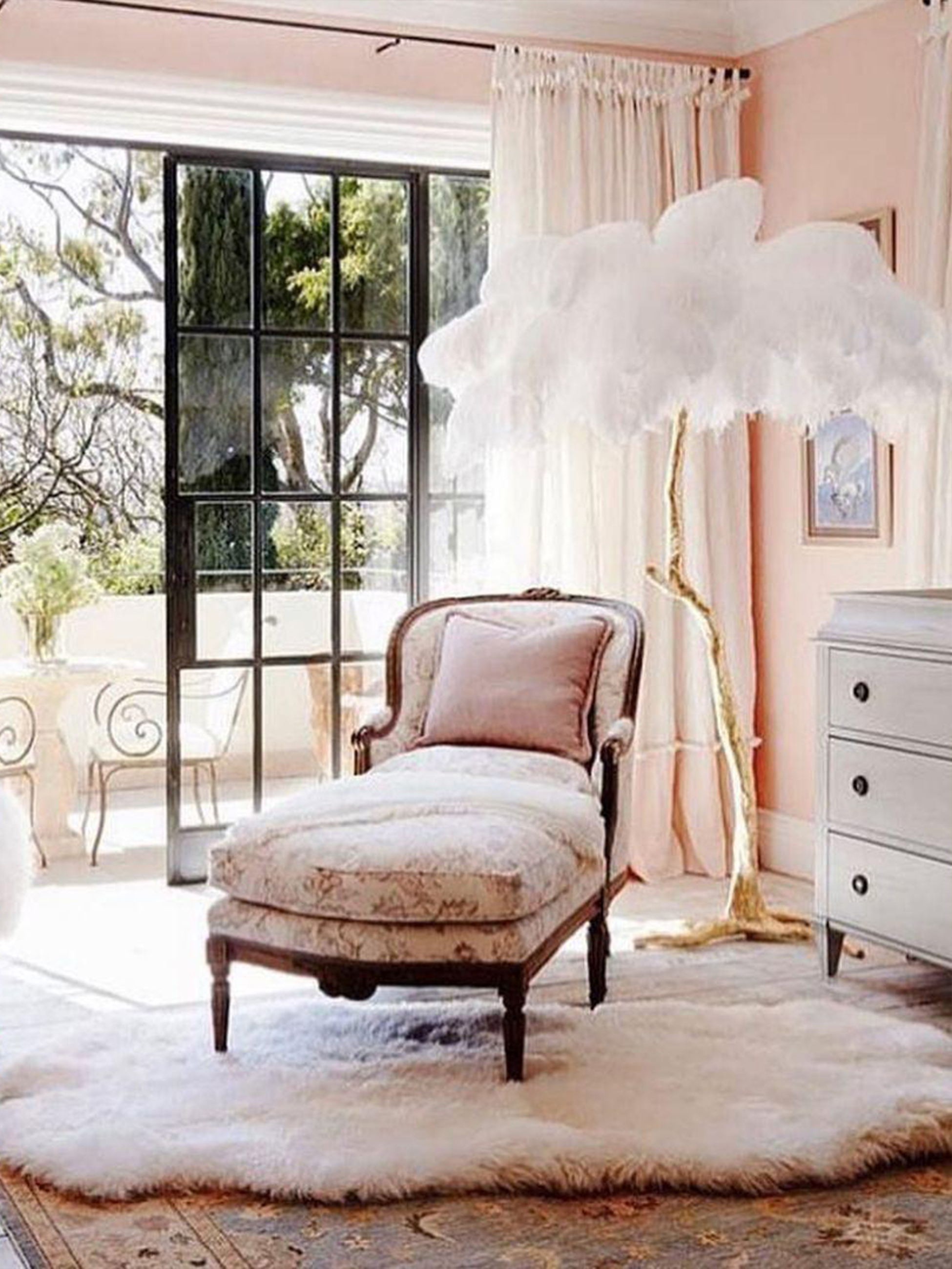 Ostrich Feather Floor Lamp-elegalight