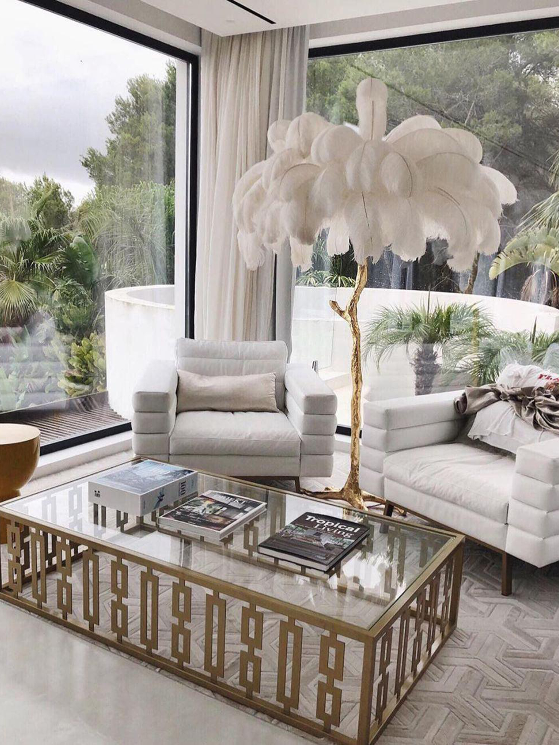 Ostrich Feather Floor Lamp-elegalight