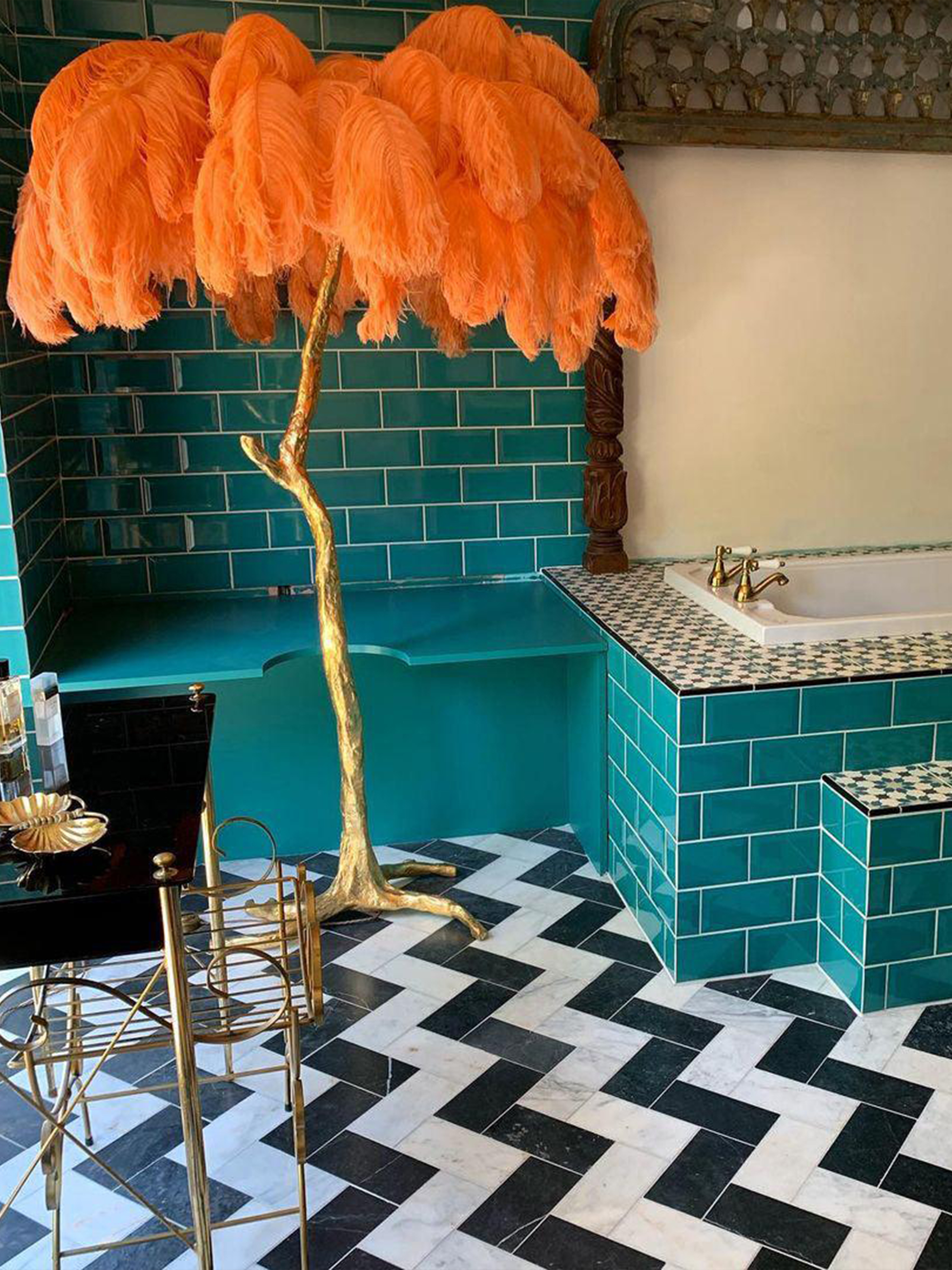 Ostrich Feather Floor Lamp-elegalight