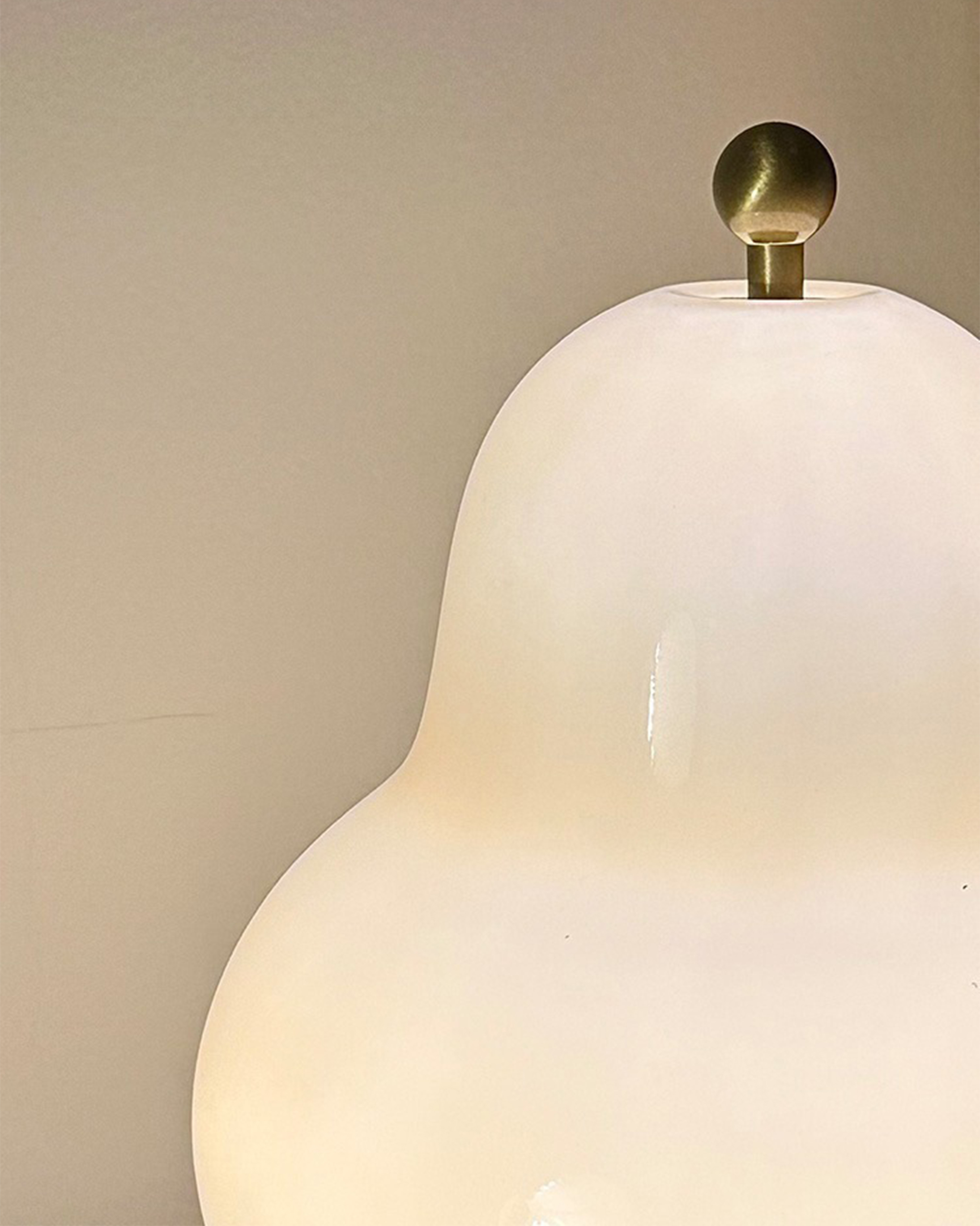 French Pear Table Lamp-elegalight