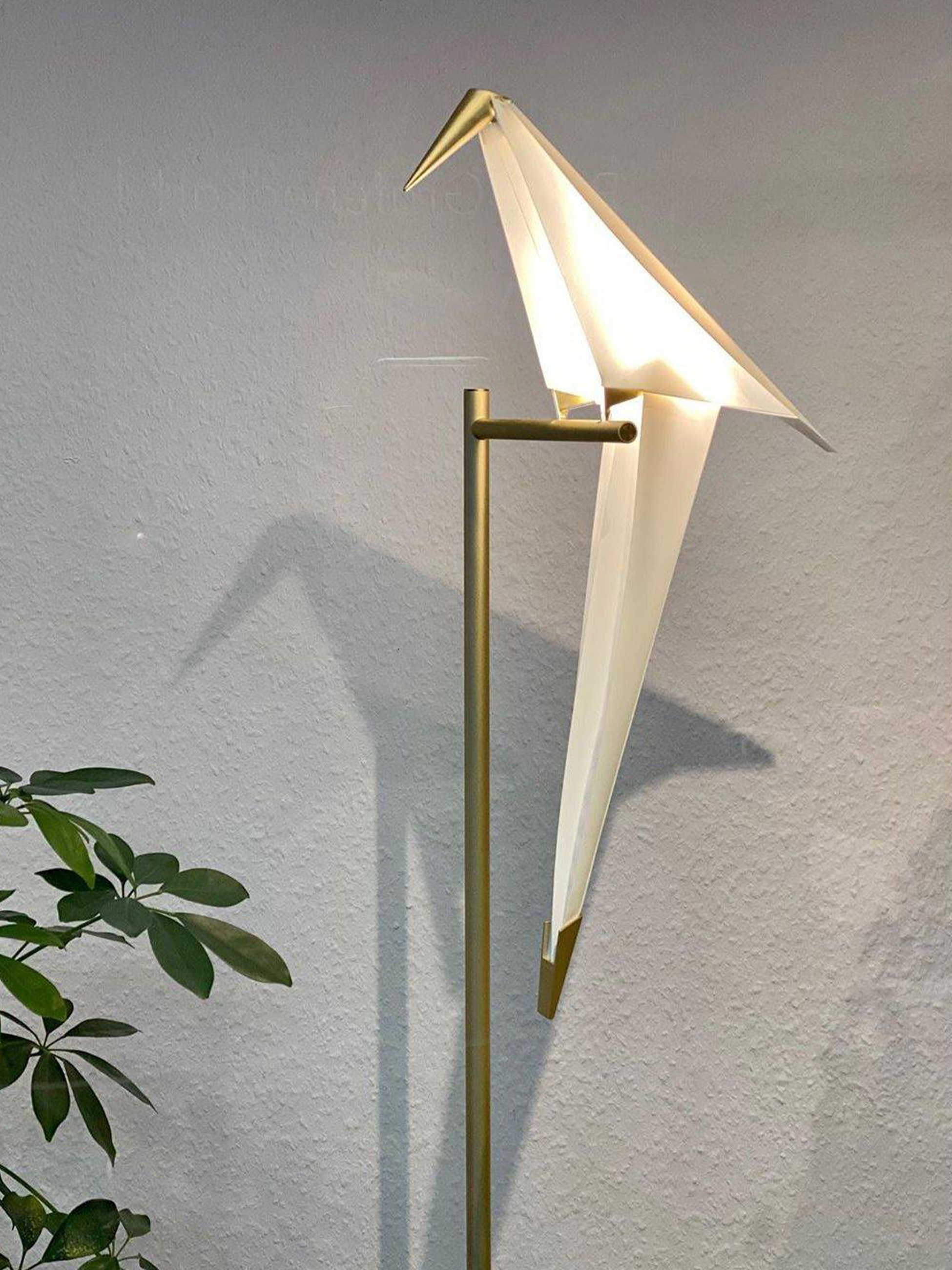 Perching Bird Table Lamp