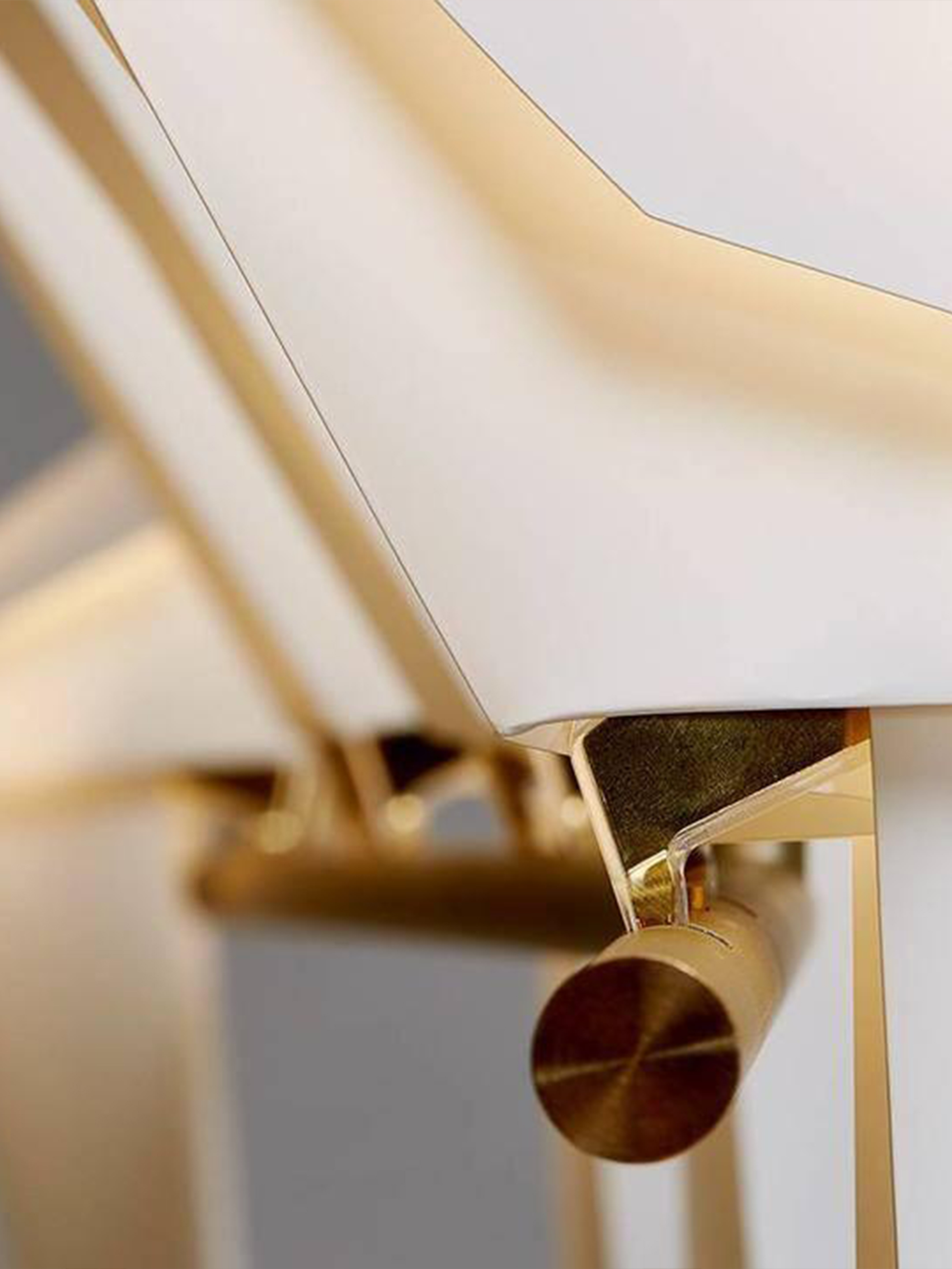 Perching Bird Table Lamp