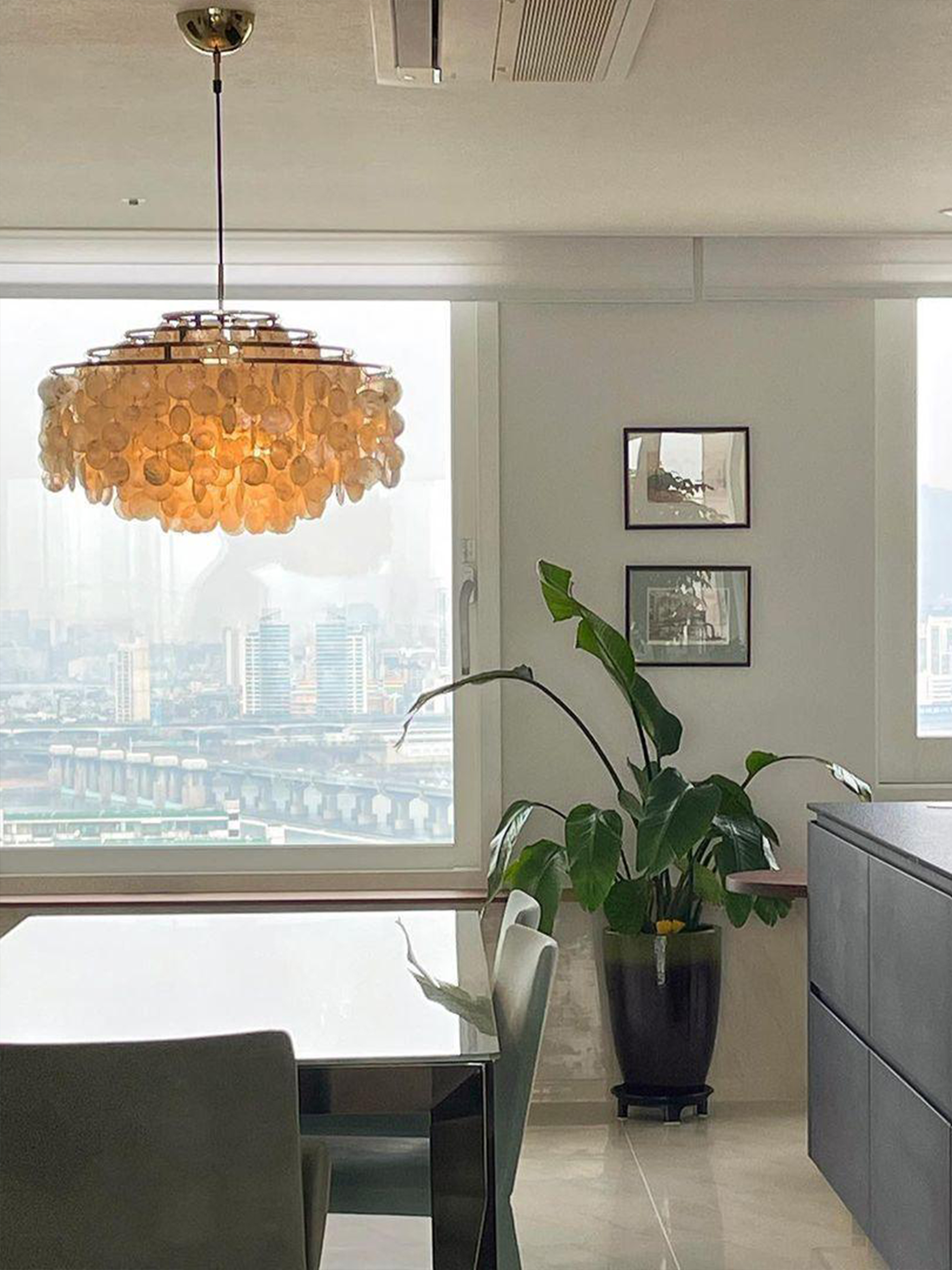 Round Shell Windbell Chandelier-elegalight