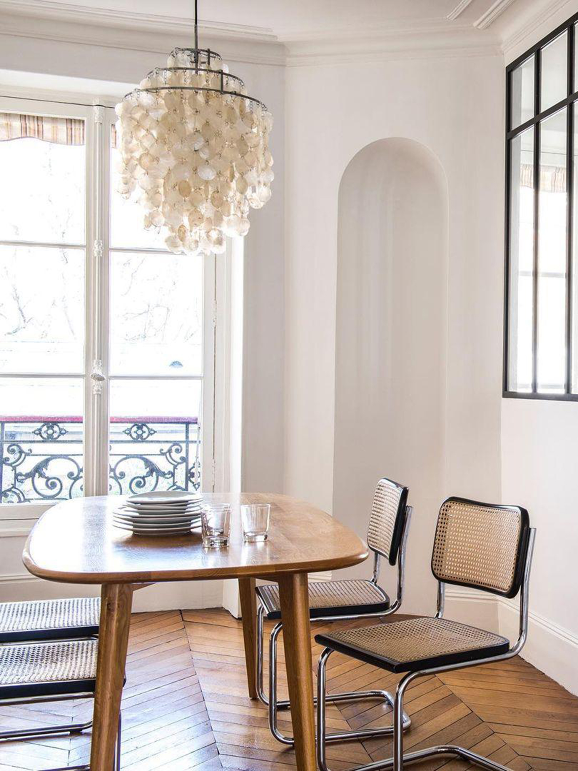 Round Shell Windbell Chandelier-elegalight