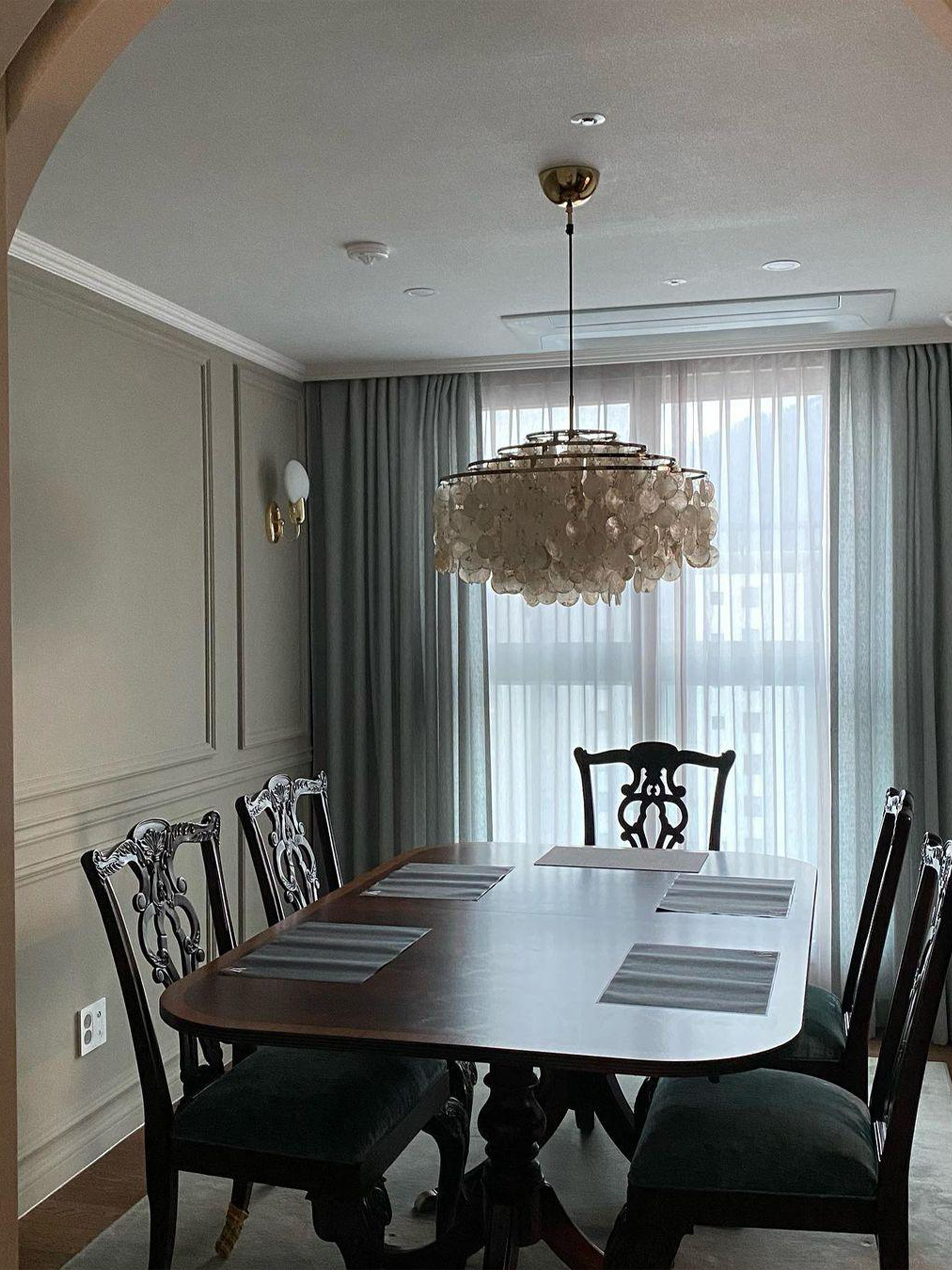 Round Shell Windbell Chandelier-elegalight