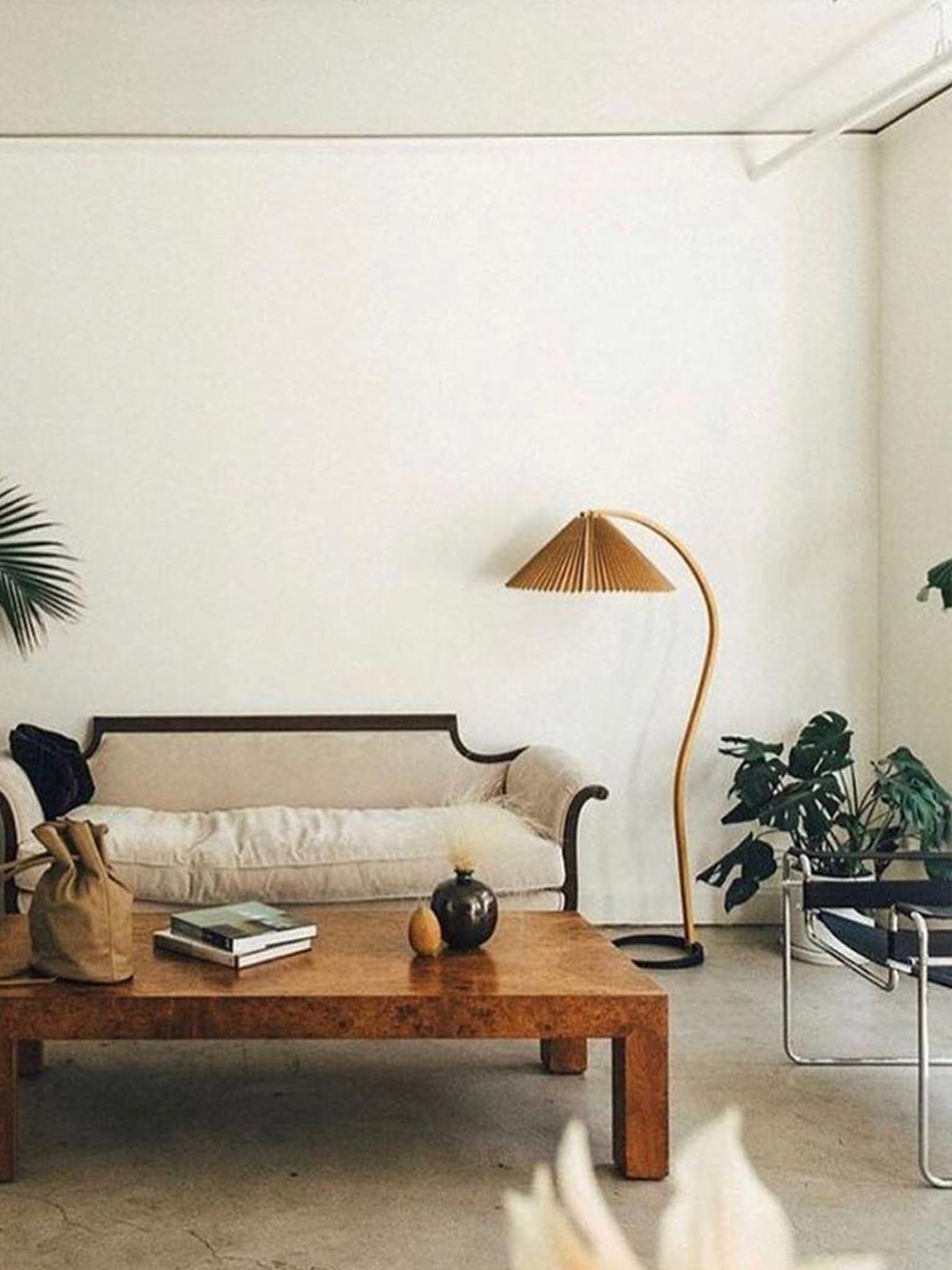 Caprani Timberline Floor Lamp-elegalight