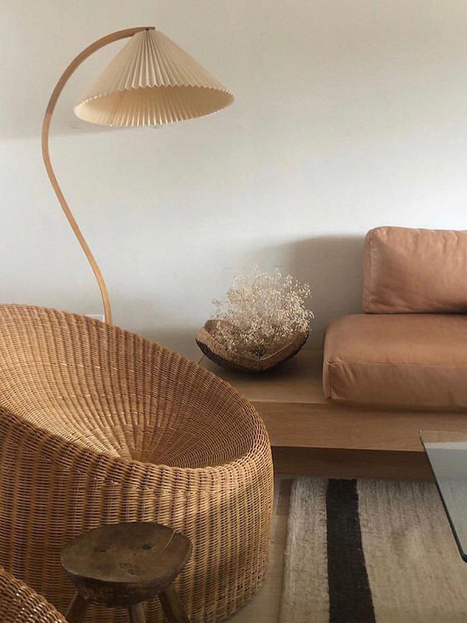 Caprani Timberline Floor Lamp-elegalight