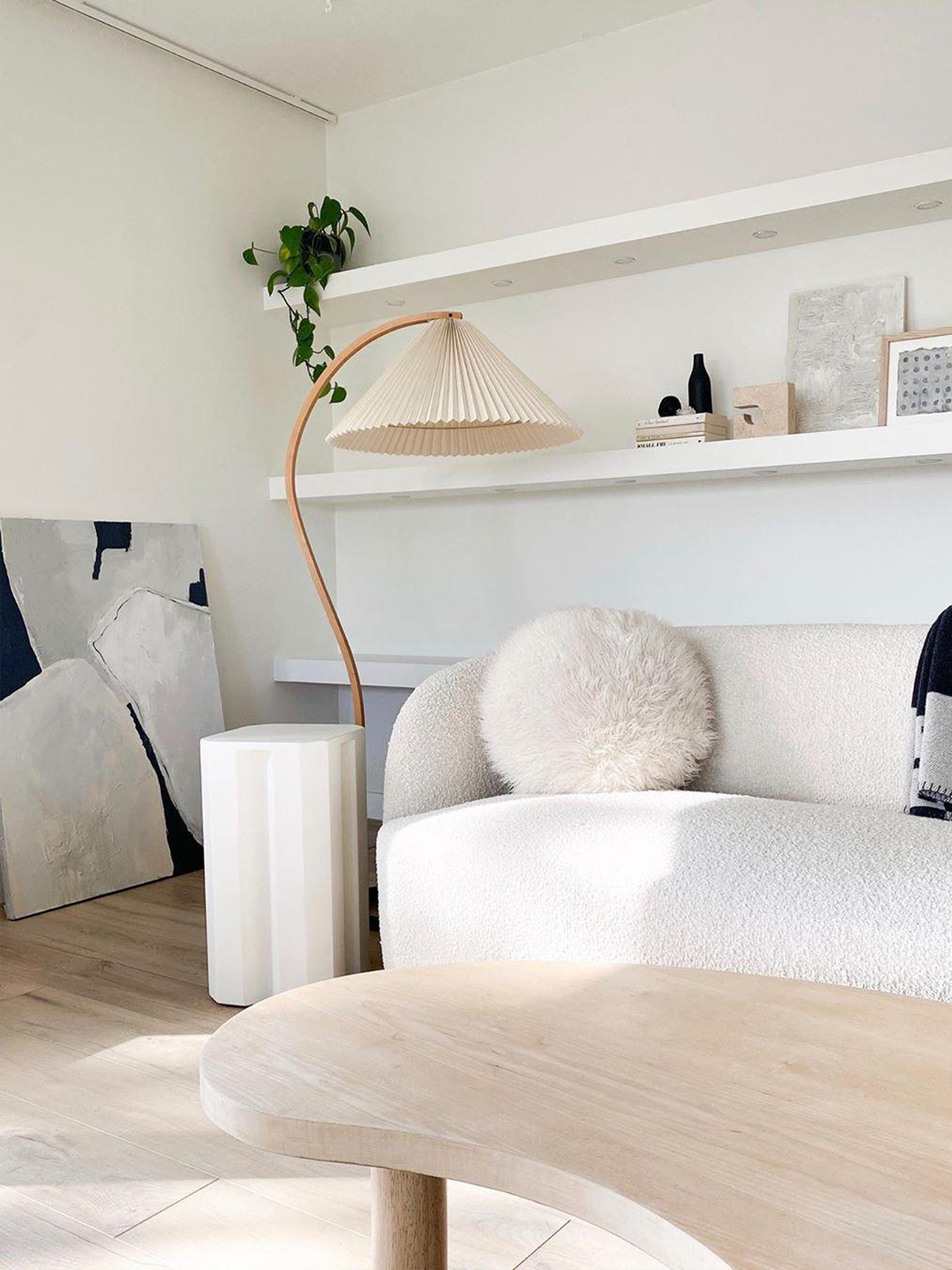 Caprani Timberline Floor Lamp-elegalight