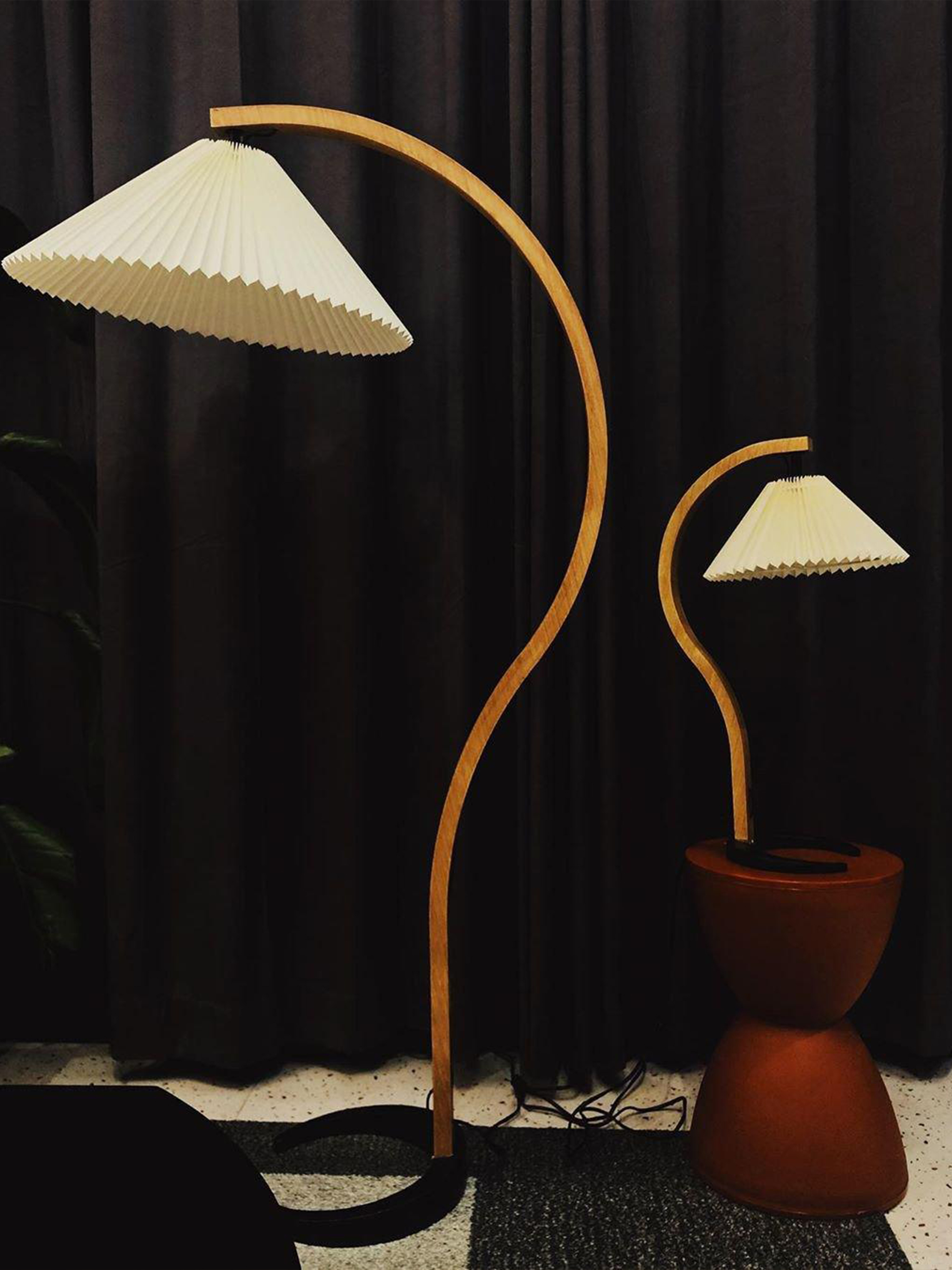 Caprani Timberline Floor Lamp-elegalight