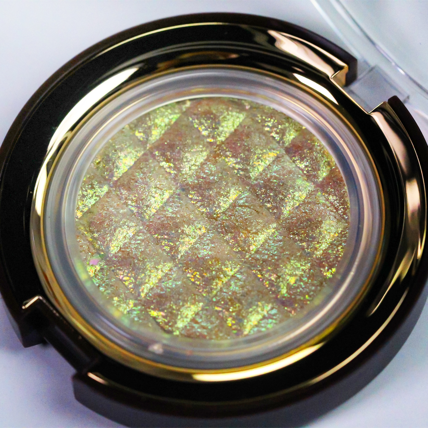 Shiny Eyeshadow Highlighter Make Up Contour Long-lasting Bright Cosmet