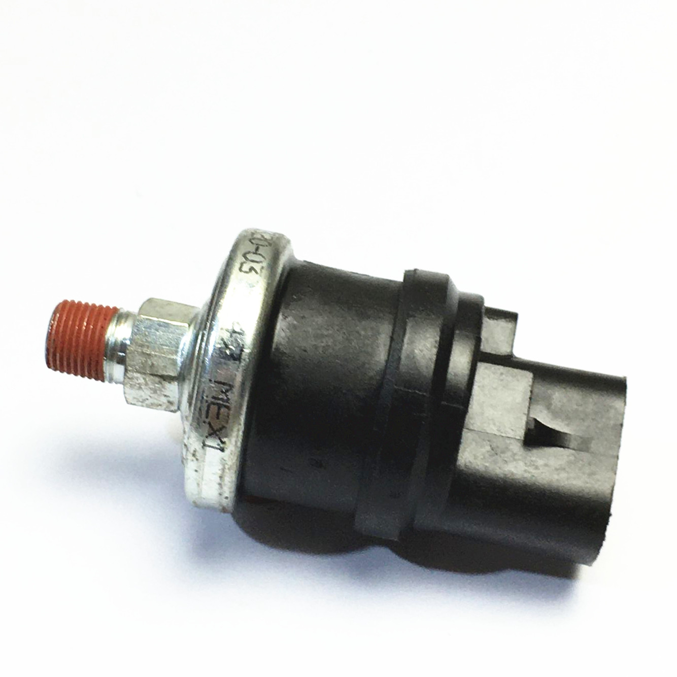 1042-08320-03 Oil Pressure Switch Sensor CAT/Cummins/FREIGHTLINER/Peterbuilt