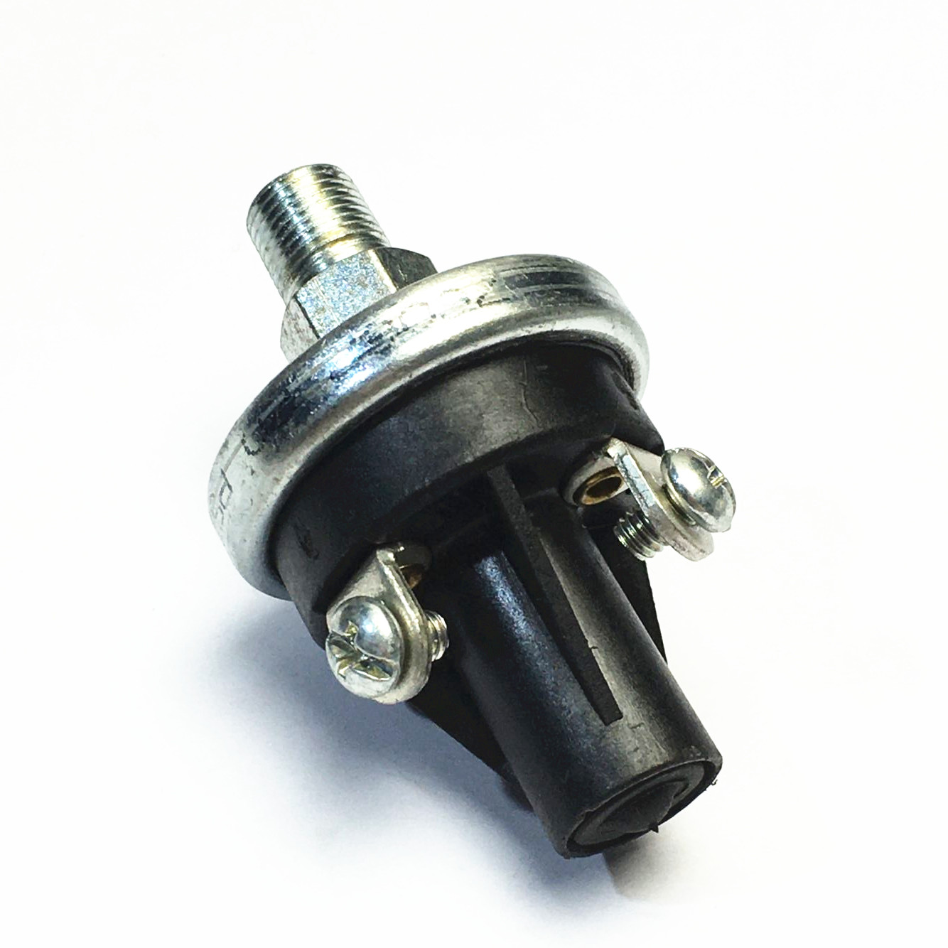 John Deere AT321216 Pressure Switch 4475 5575 6675 7775 8875