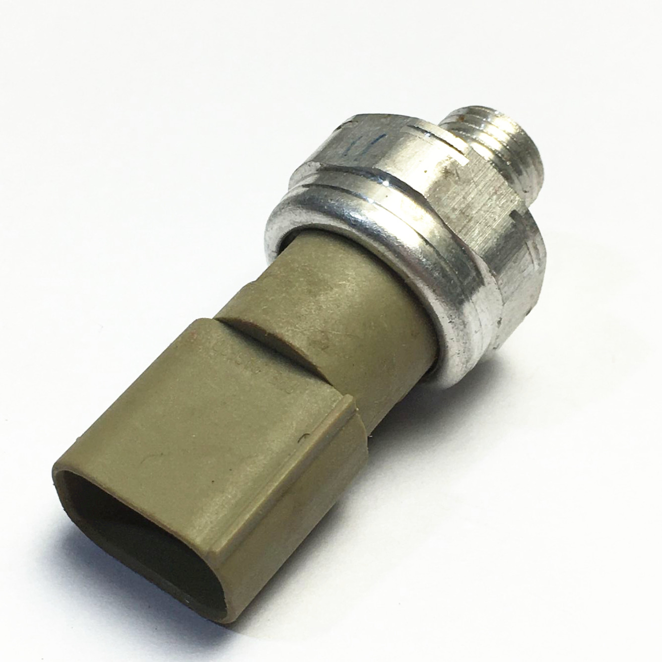 MERCEDES-BENZ A2038211692